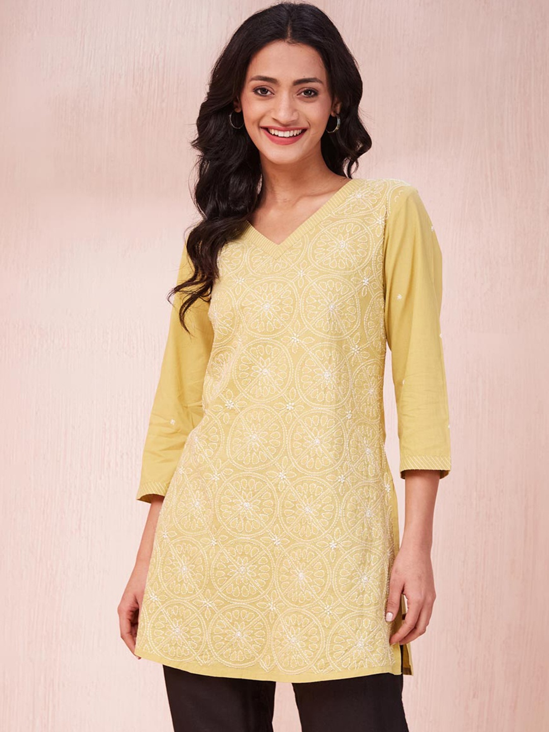 

Fabindia Slim Fit Ethnic Motifs Embroidered Chikankari Detailed Cotton Straight Kurta, Yellow