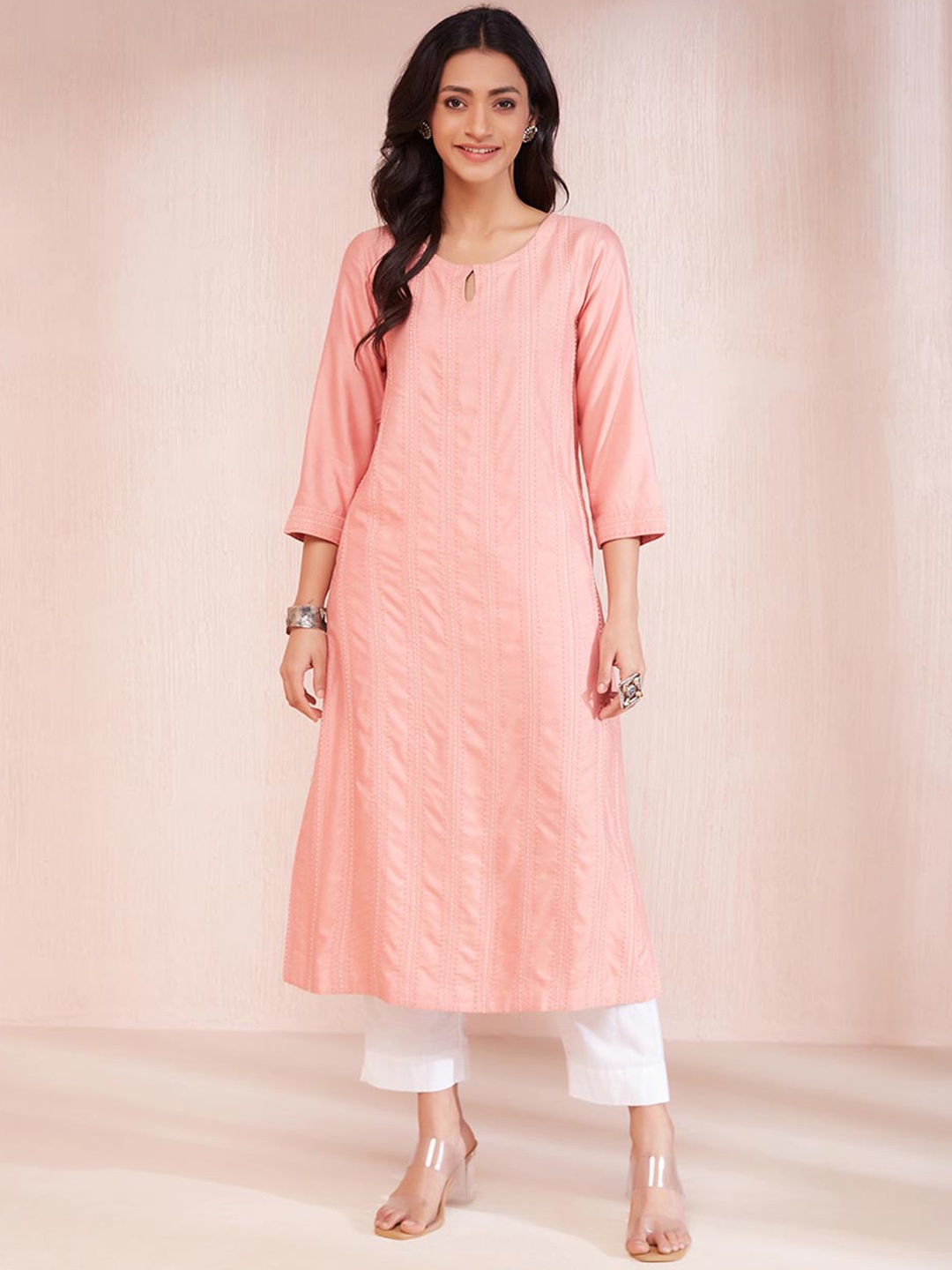 

Fabindia Striped Keyhole Neck Thread Work Straight Kurta, Pink