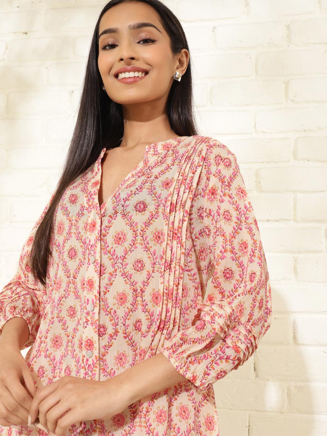 

Fabindia Floral Printed Mandarin Collar Puff Sleeves Cotton Top, Cream