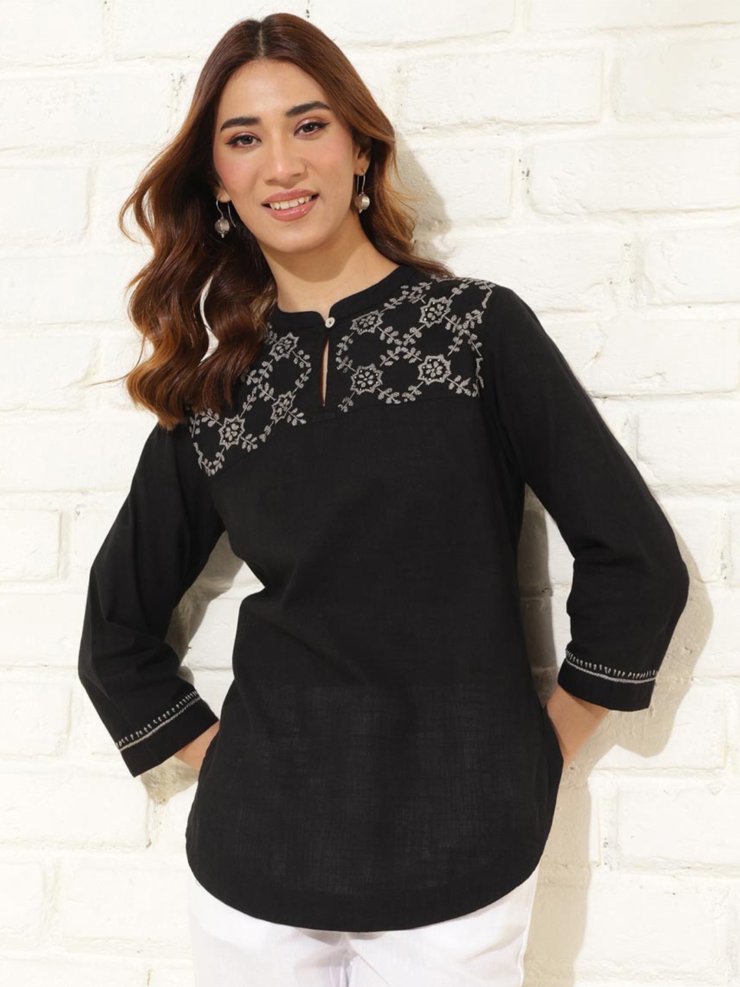 

Fabindia Embroidered Mandarin Collar Chikankari Cotton Top, Black