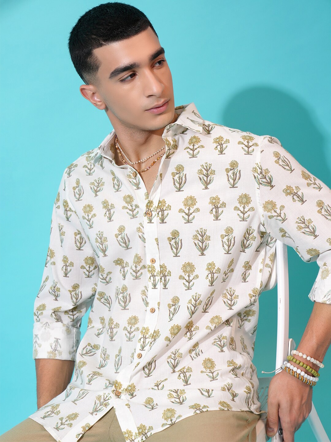 

HIGHLANDER Slim Fit Floral Printed Printed Cotton Casual Shirt, White