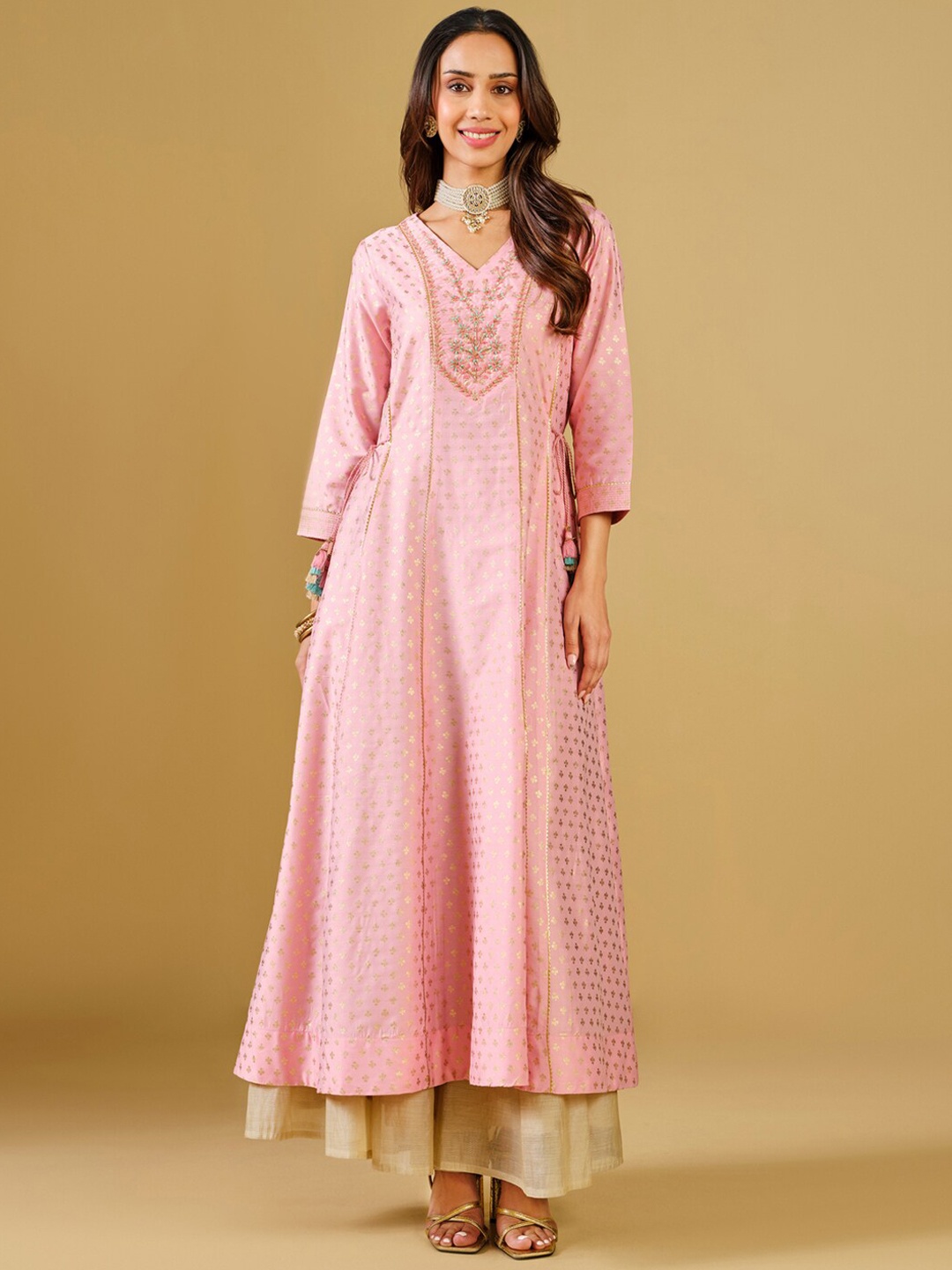 

Global Desi Ethnic Motifs Thread Work Panelled Anarkali Kurta, Pink