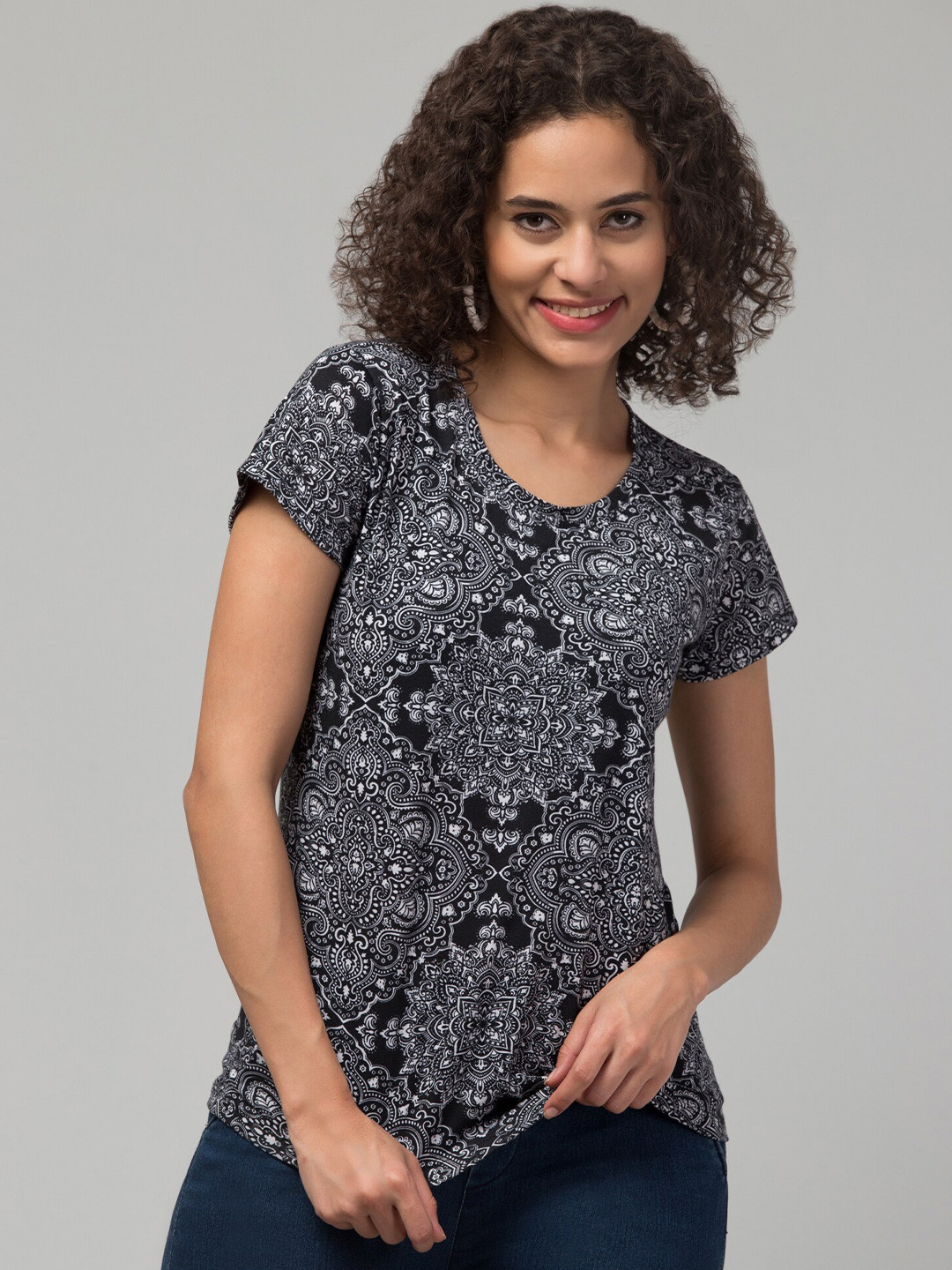 

BAESD Abstract Printed Round Neck Regular Sleeves Casual T-shirt, Black