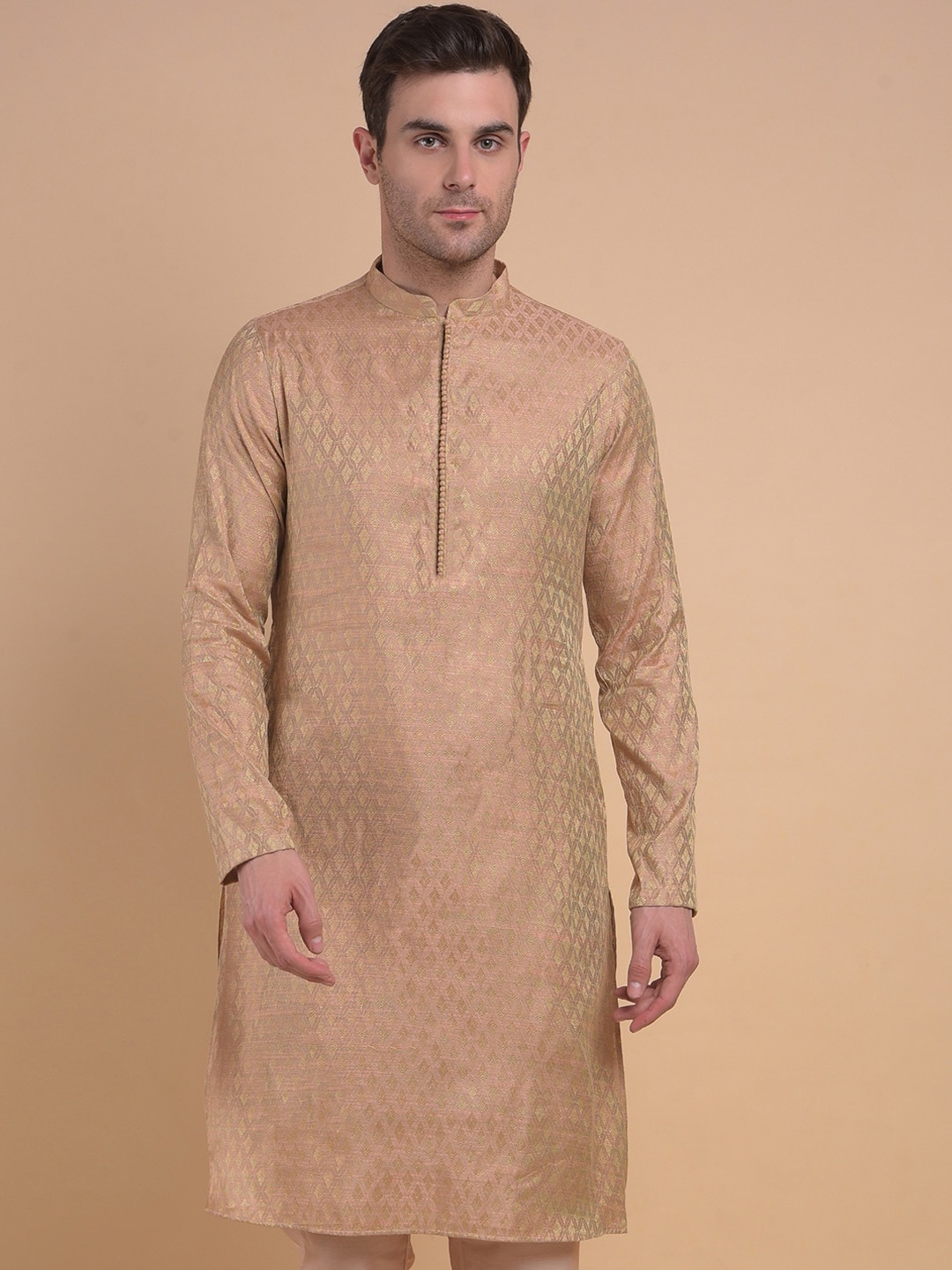 

Anouk Peach-Coloured Ethnic Motifs Woven Design Jacquard Straight Kurta
