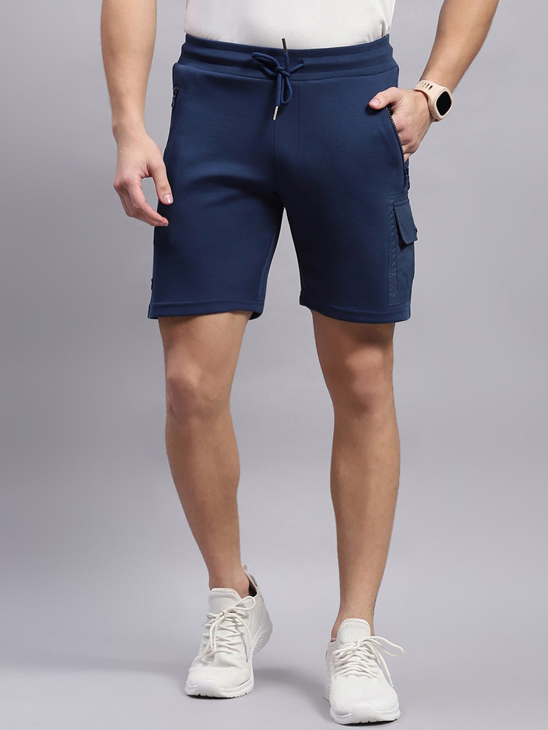 

Monte Carlo Men Mid-Rise Regular Shorts, Navy blue
