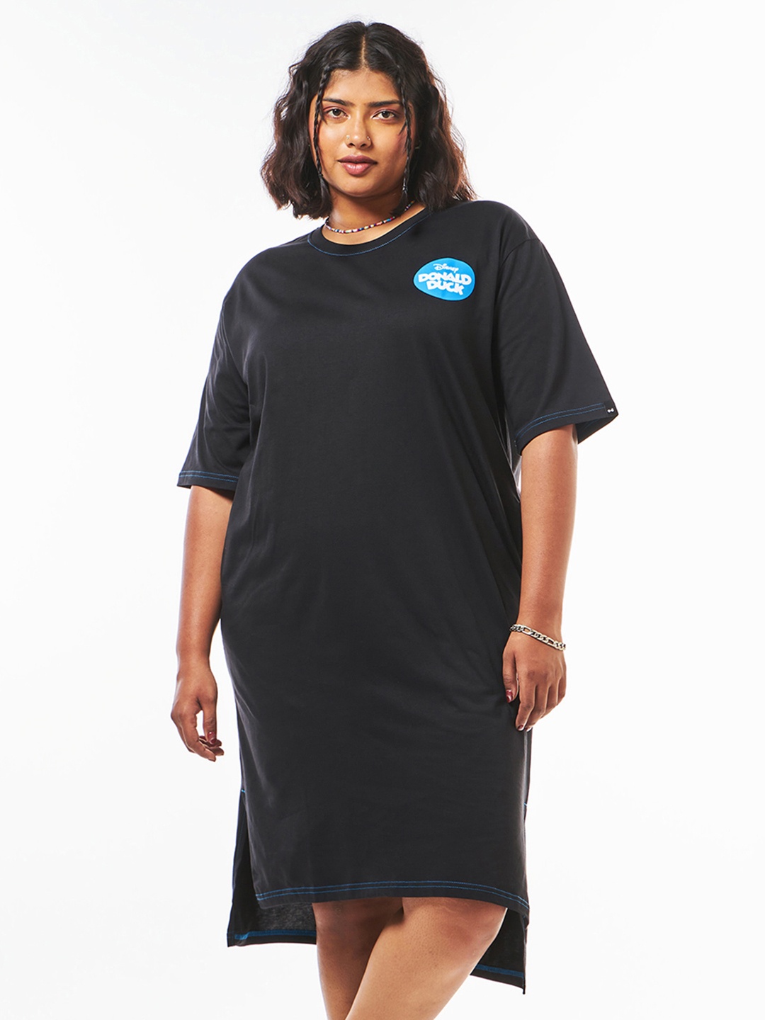 

Bewakoof Women Donald Duck Printed Oversized Plus Size T-Shirt Dress, Black