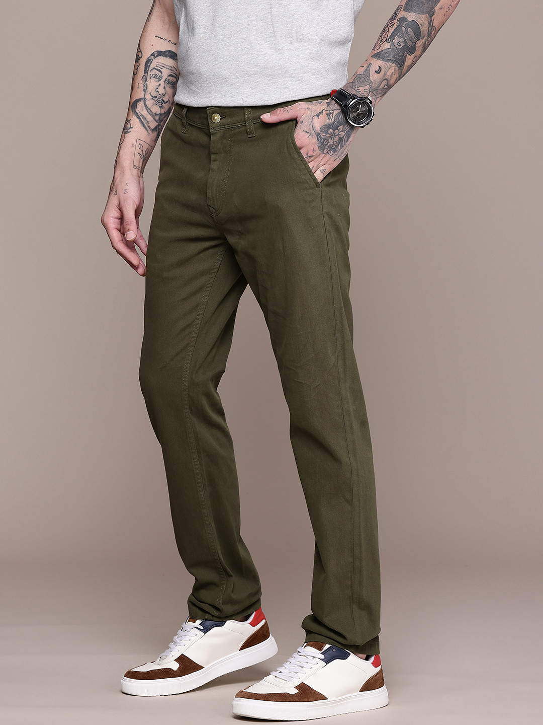 

WROGN Men Slim Fit Chinos Trousers, Green