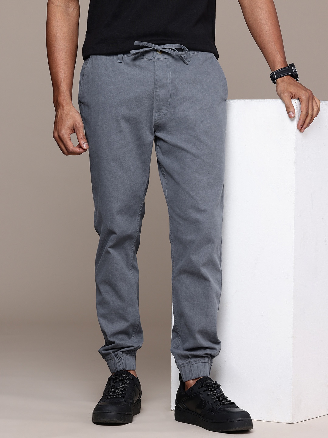

WROGN Men Slim Fit Joggers, Blue
