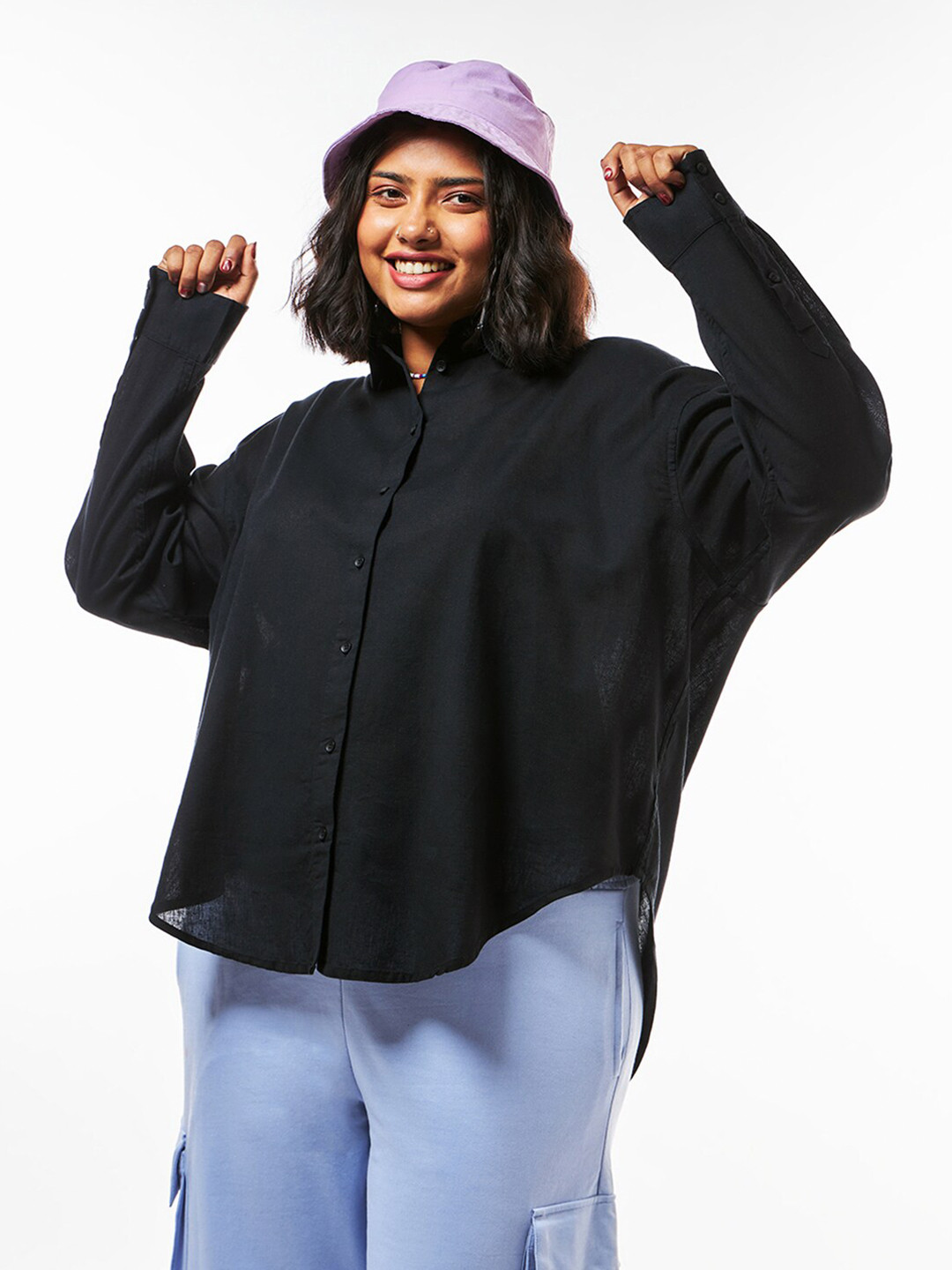 

Bewakoof Black Plus Size High-Low Oversized Cotton Casual Shirt