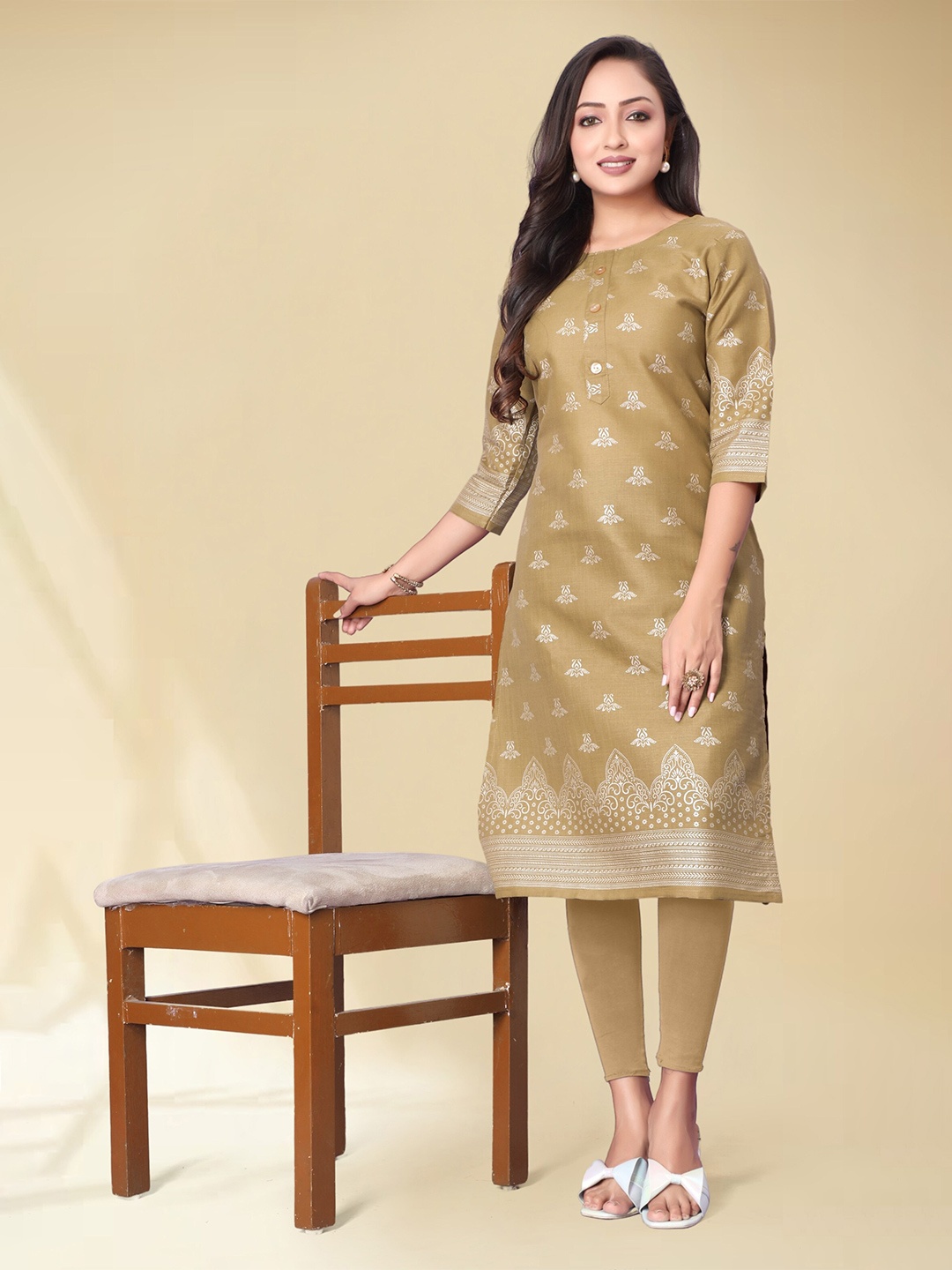 

Anouk Beige Ethnic Motifs Printed Straight Kurta