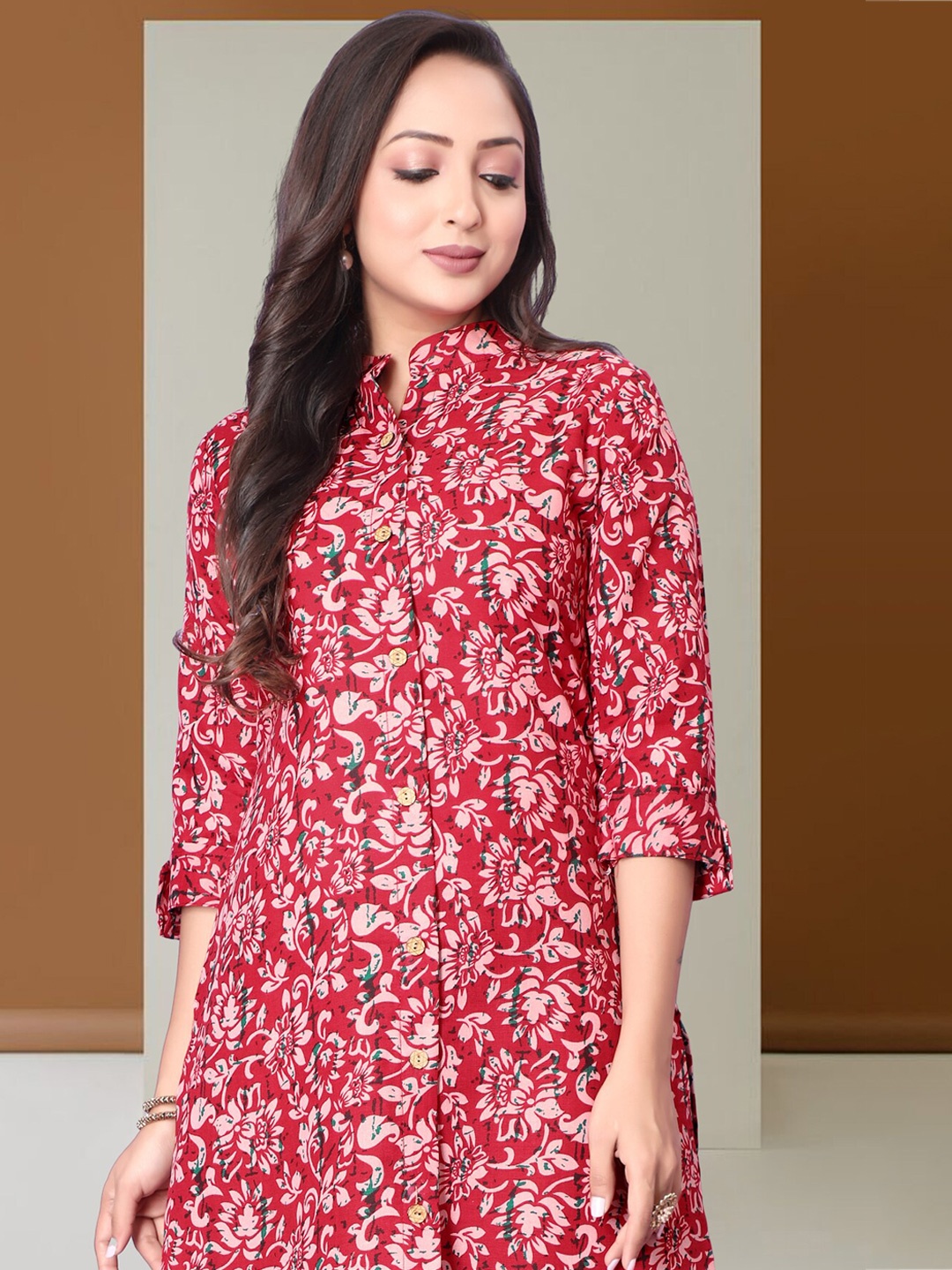 

Anouk Red Floral Printed Mandarin Collar Straight Kurta