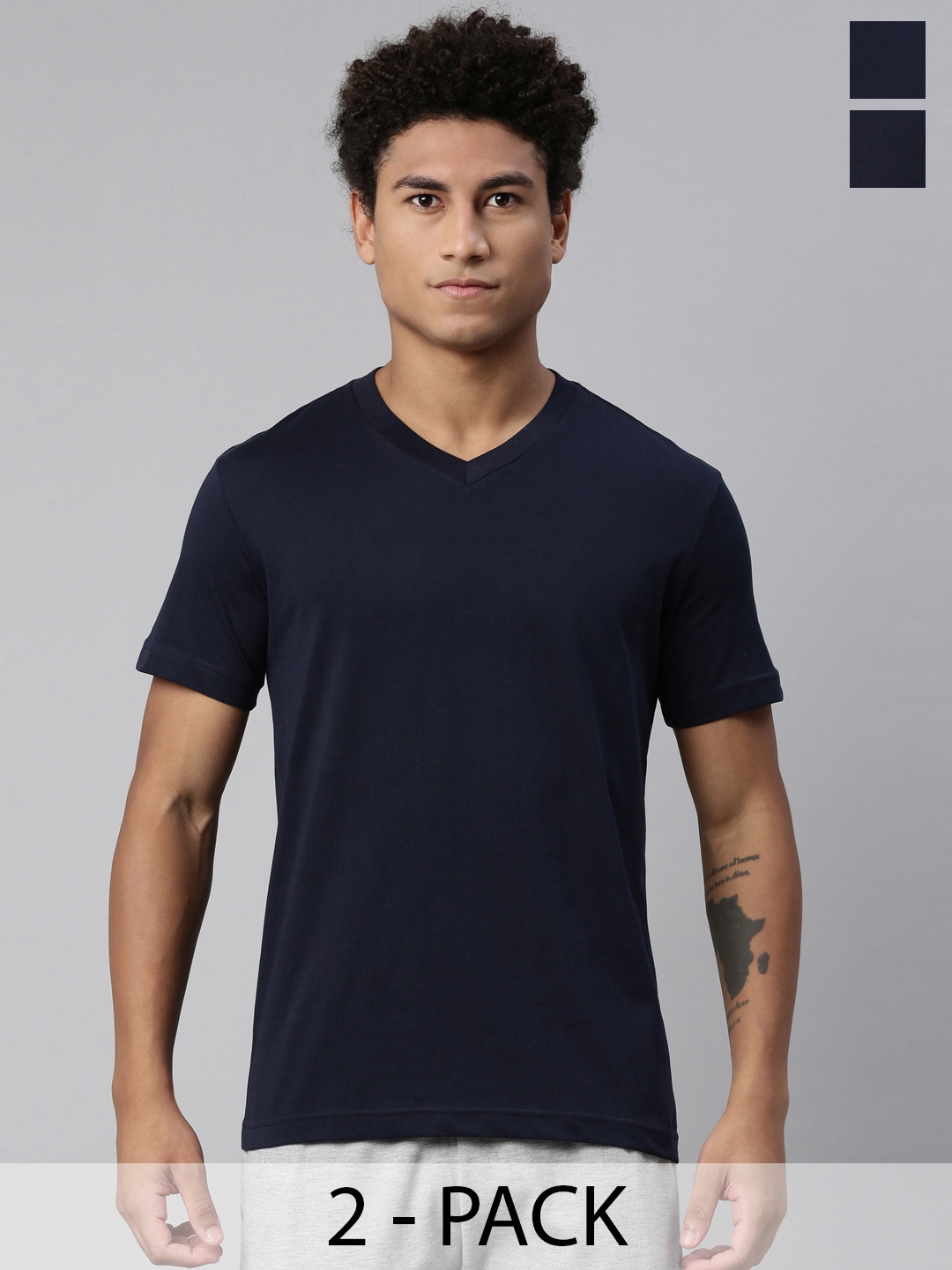 

Levis Pack Of 2 V-Neck Short Sleeves Cotton T-Shirts, Navy blue