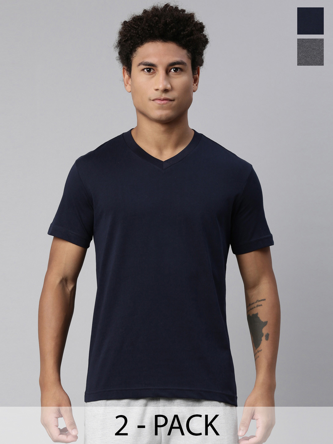 

Levis Pack Of 2 V-Neck Short Sleeves Cotton T-Shirts, Navy blue