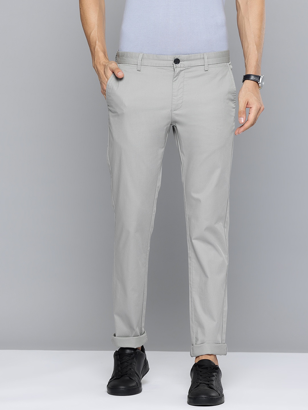 

Indian Terrain Men Brooklyn Slim Fit Chinos Trousers, Grey