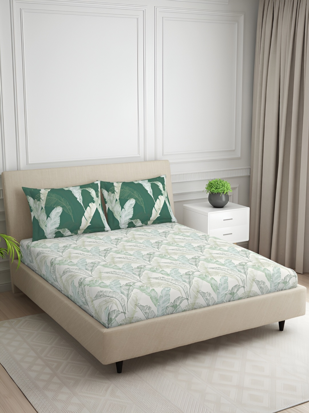 

SPACES Green & White Floral Cotton 130 TC Queen Bedsheet with 2 Pillow Covers