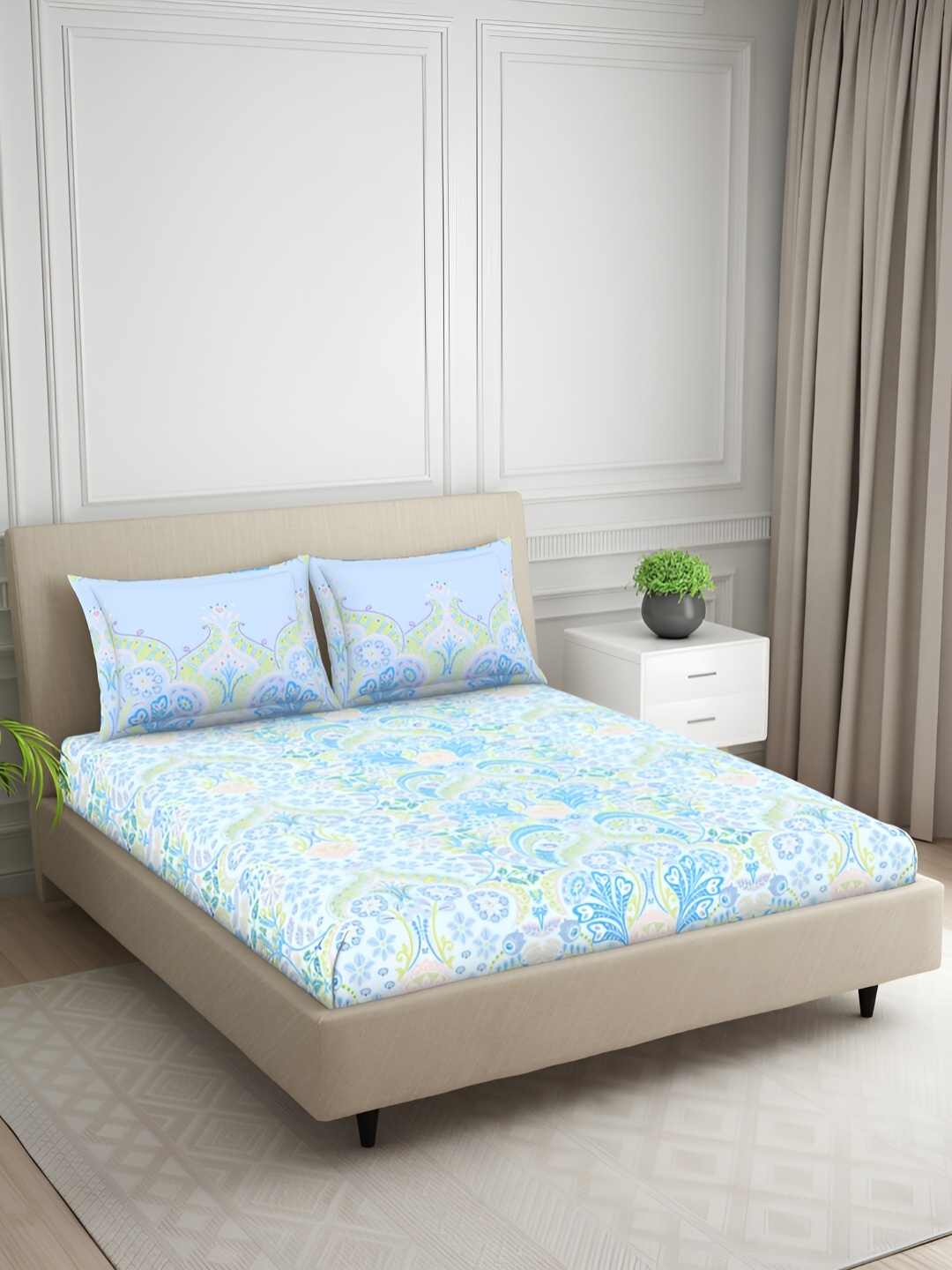 

SPACES Blue & White Floral Cotton 130 TC King Bedsheet with 2 Pillow Covers