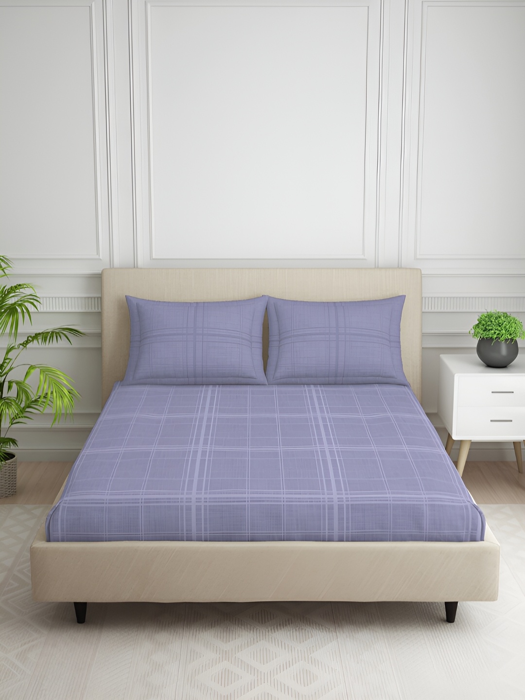 

SPACES Purple Striped 144 TC Queen Bedsheet with 2 Pillow Covers
