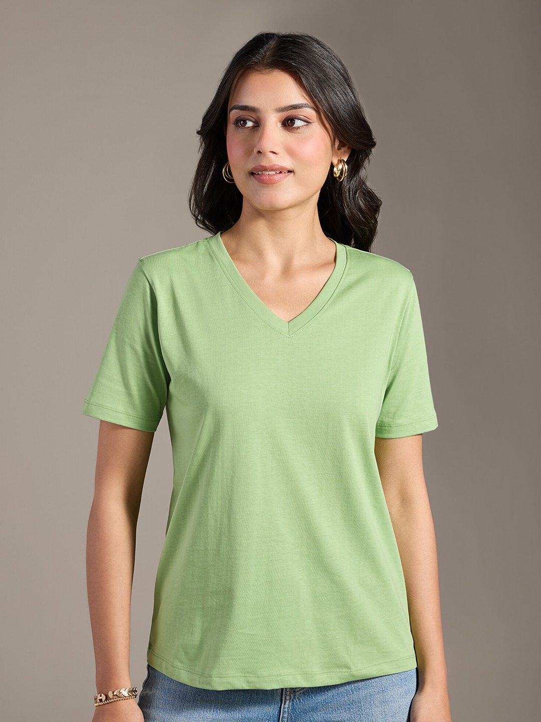 

20Dresses Green V-Neck Short Sleeves Cotton T-shirt