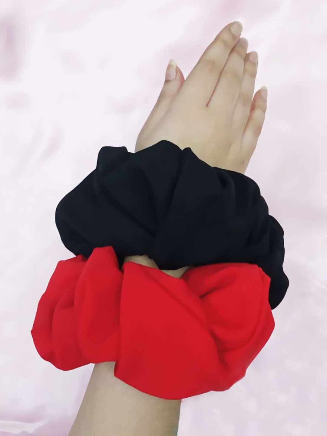 

LastInch Women Set Of 2 Ponytail Holders, Red