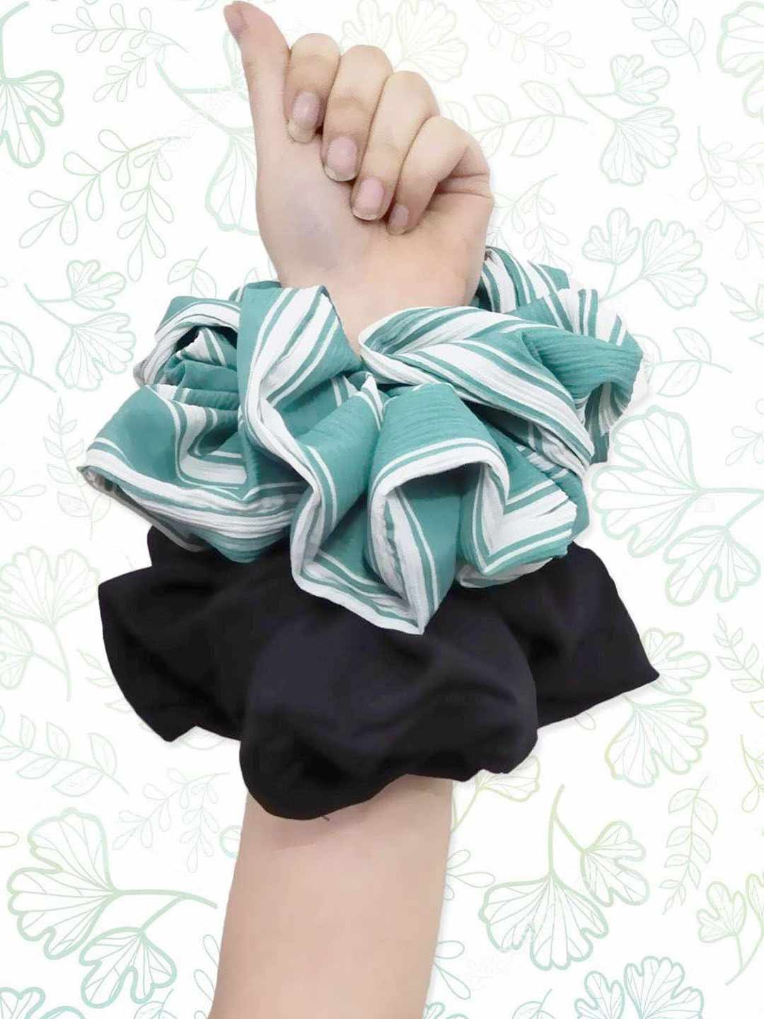 

LastInch Women Set Of 2 Ponytail Holders, Green