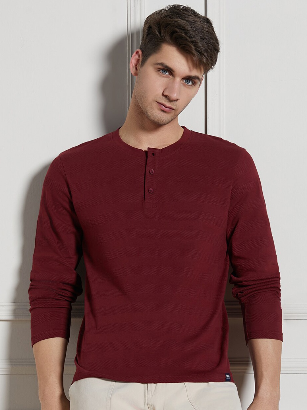 

Dennis Lingo Henley Neck Cotton Regular Fit Textured T-shirt, Red