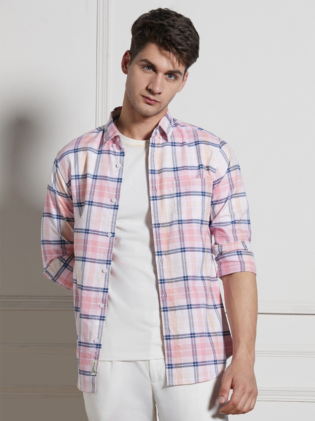 

Dennis Lingo Tartan Checks Spread Collar Opaque Cotton Casual Shirt, Pink