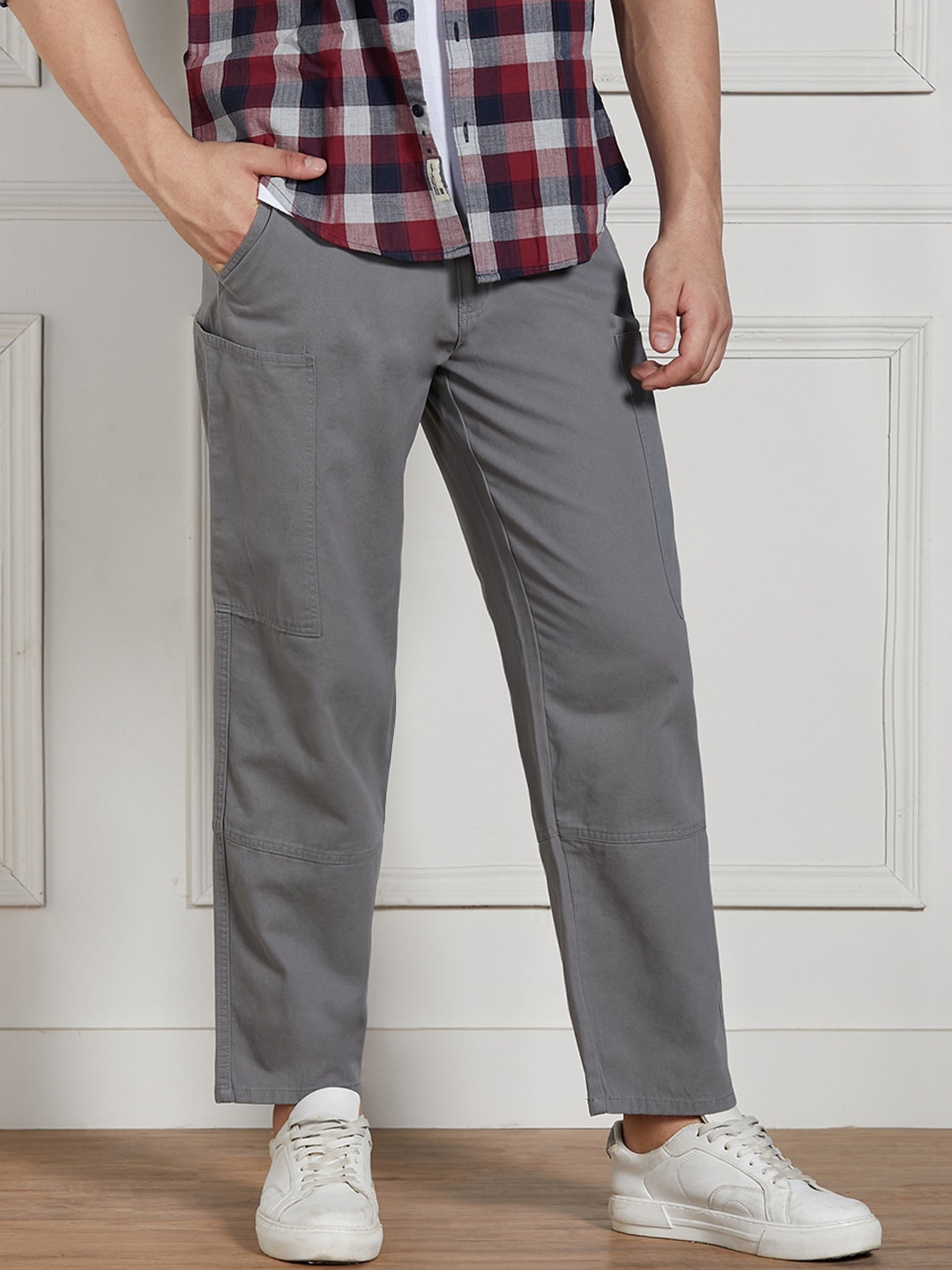 

Dennis Lingo Men Loose Fit Stretchable Cargo Trousers, Grey