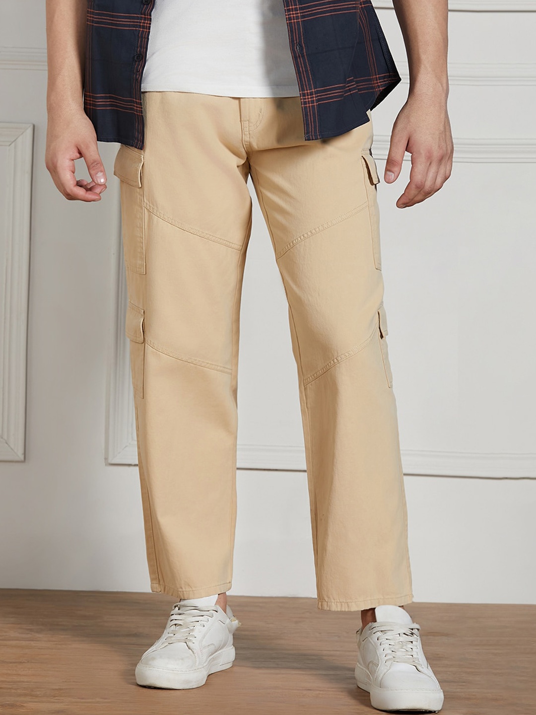 

Dennis Lingo Men Loose Fit Stretchable Cargo Trousers, Khaki
