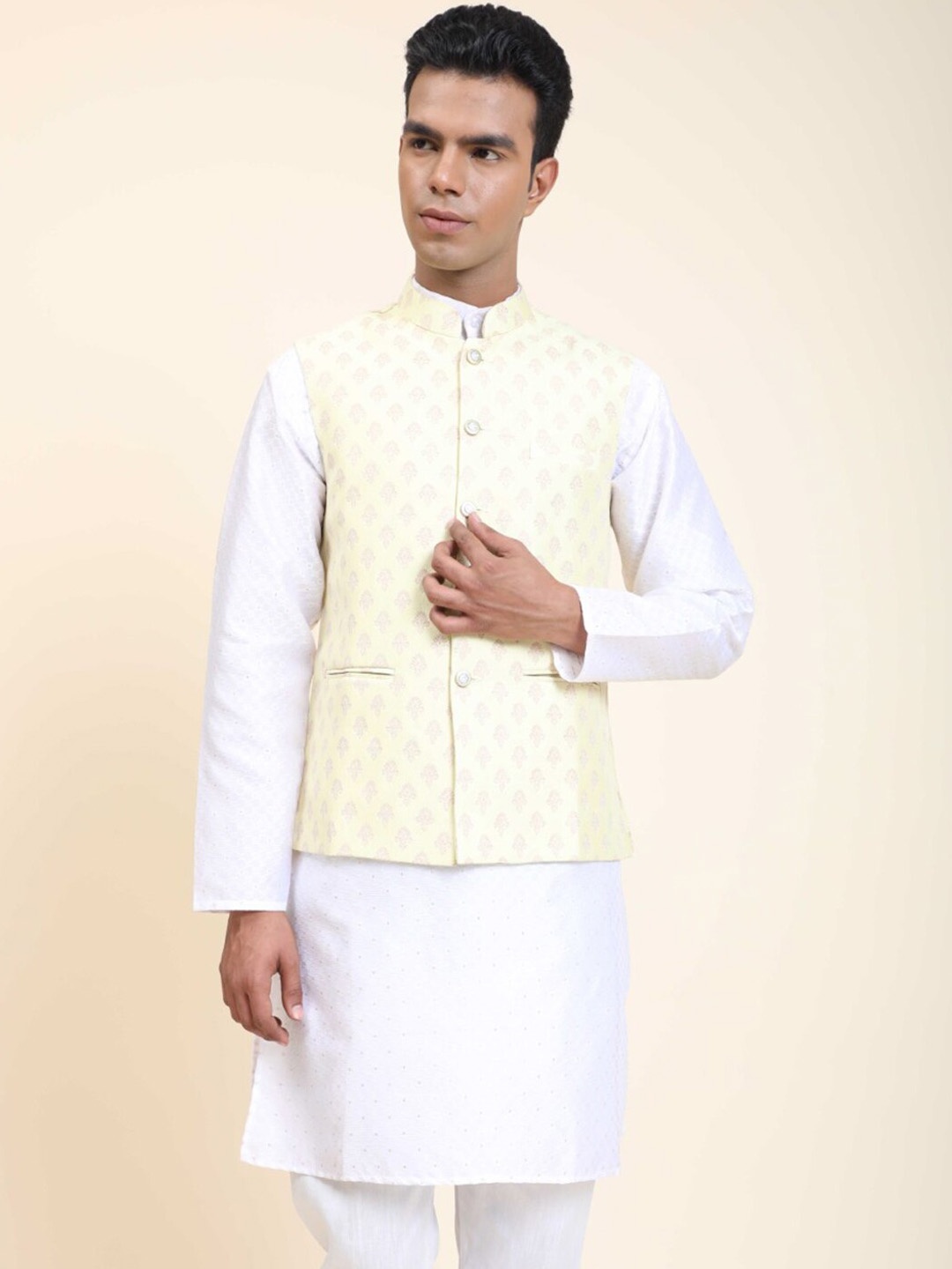 

Aanys Culture Ethnic Motifs Digital Printed Sleeveless Nehru Jacket, Yellow