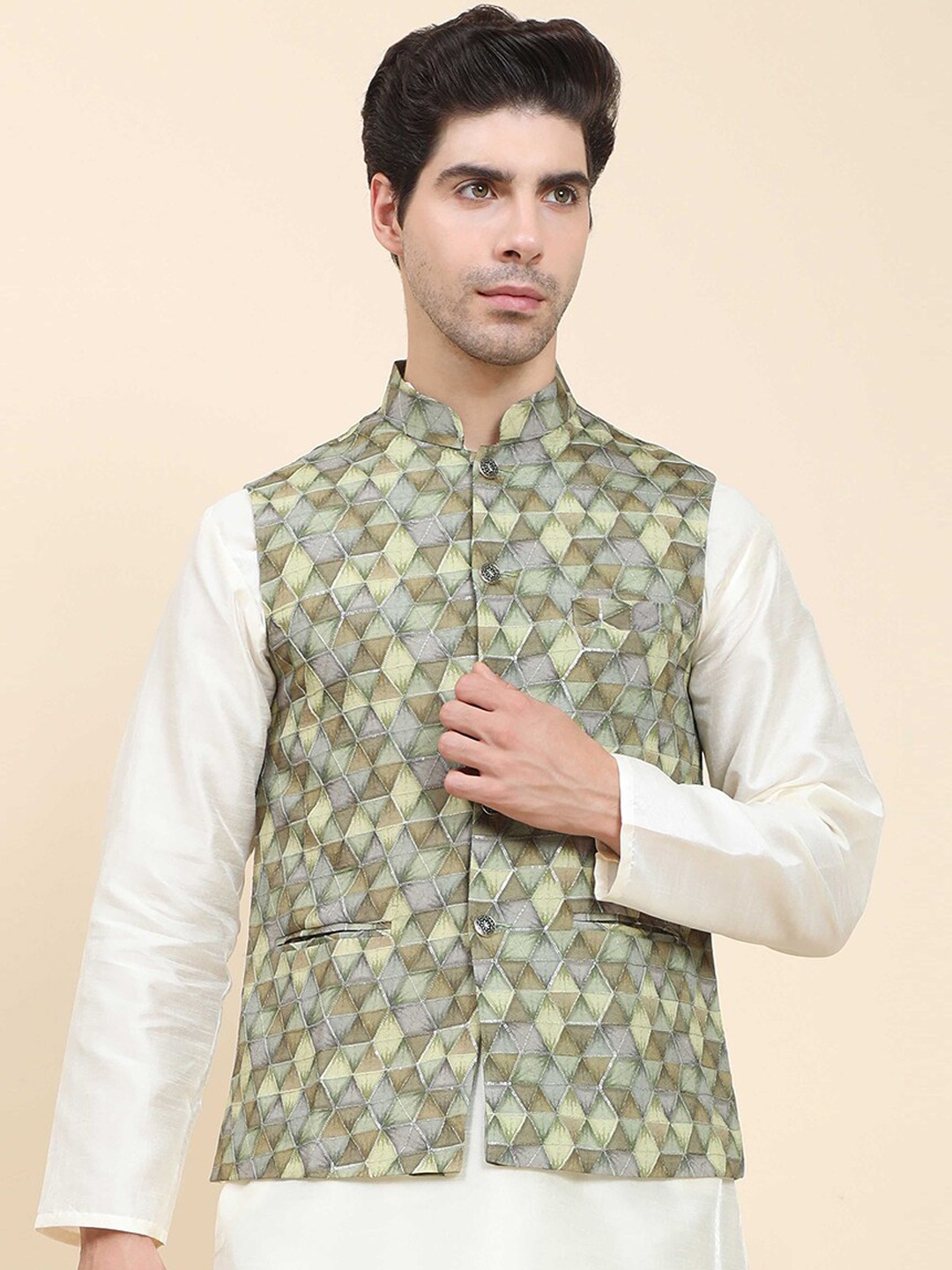 

Aanys Culture Digital Printed Sleeveless Nehru Jacket, Green