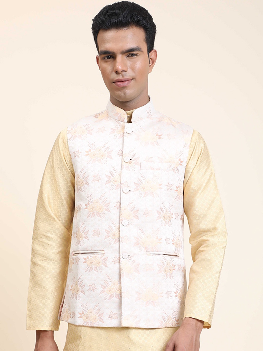 

Aanys Culture Woven Design Mandarin Collar Sleeveless Satin Nehru Jacket, Cream