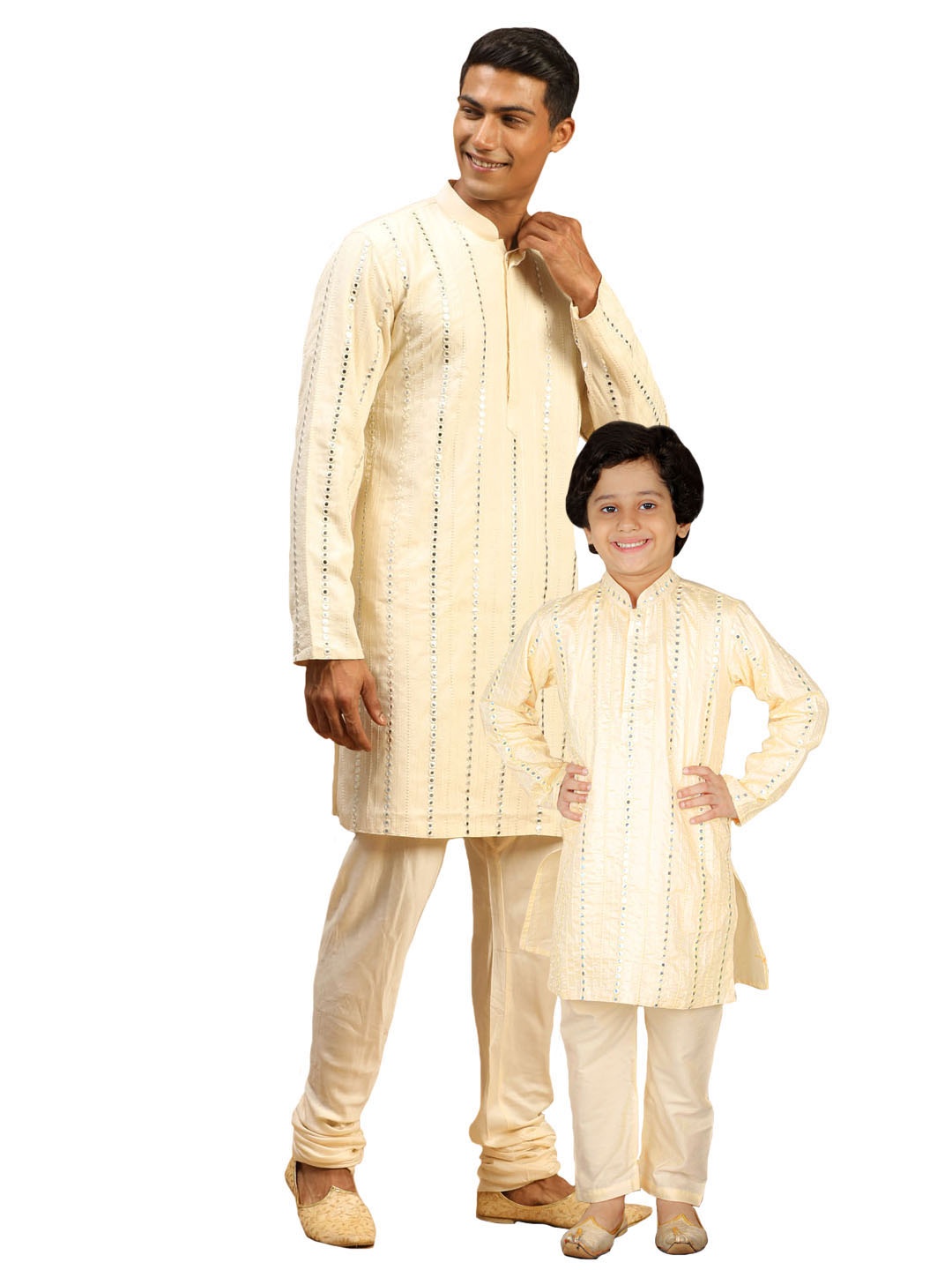 

VASTRAMAY Boys Embroidered Regular Mirror Work Kurta & Pyjamas, Cream