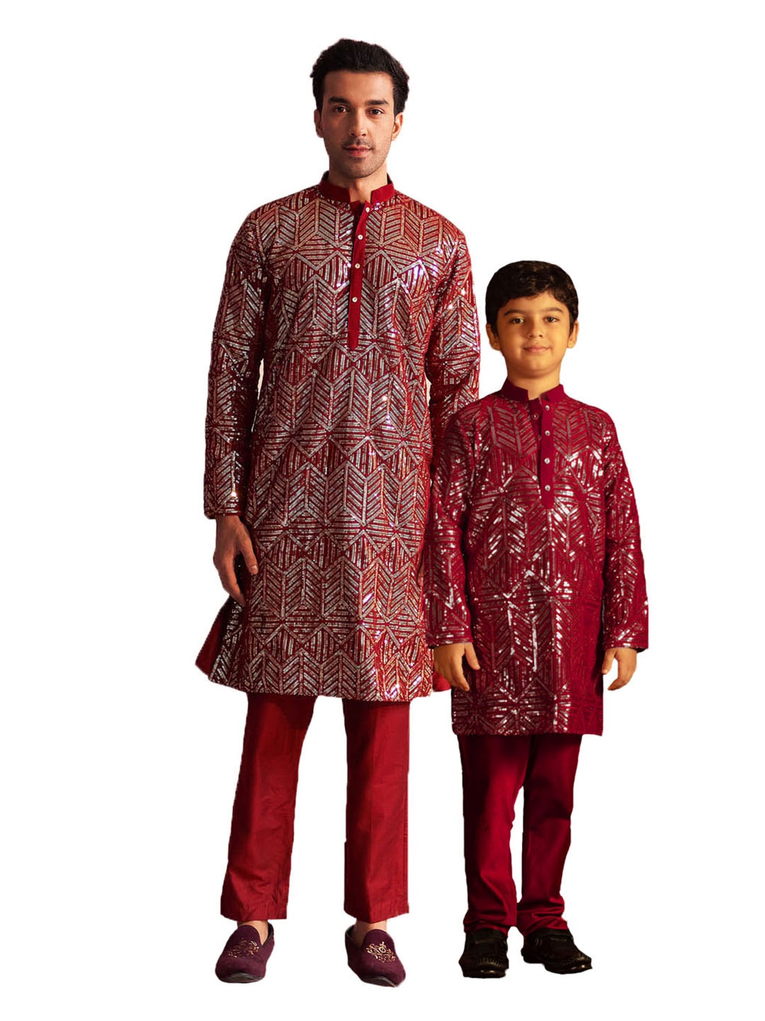 

VASTRAMAY Boys Embroidered Regular Sequinned Kurta with Pyjamas, Maroon
