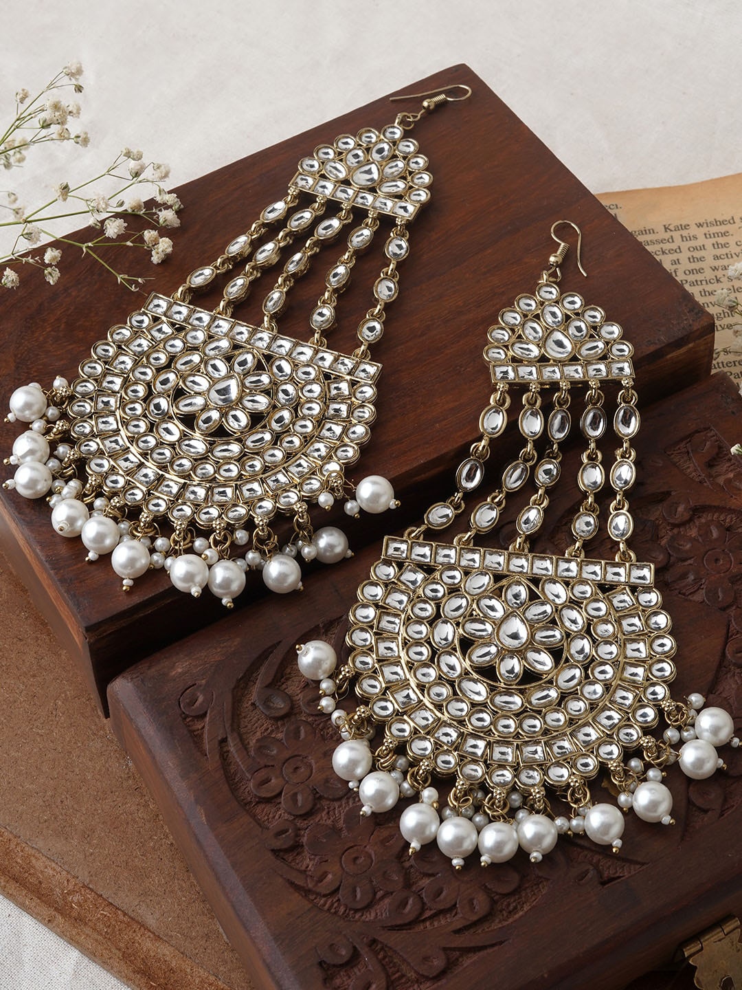 

TEEJH Gold-Plated Contemporary Chandbalis, White