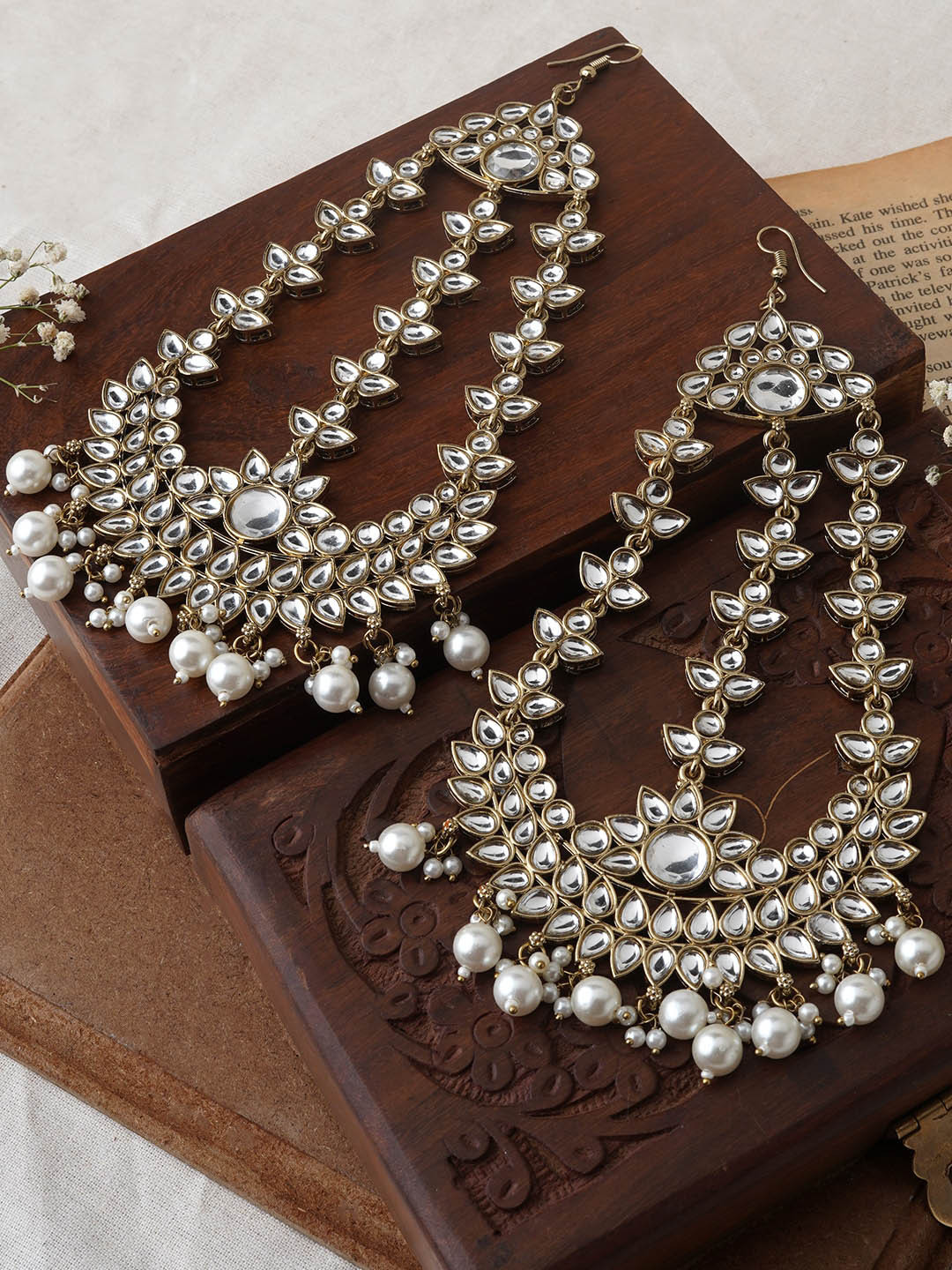 

TEEJH Gold-Plated Beads Beaded Contemporary Drop Earrings