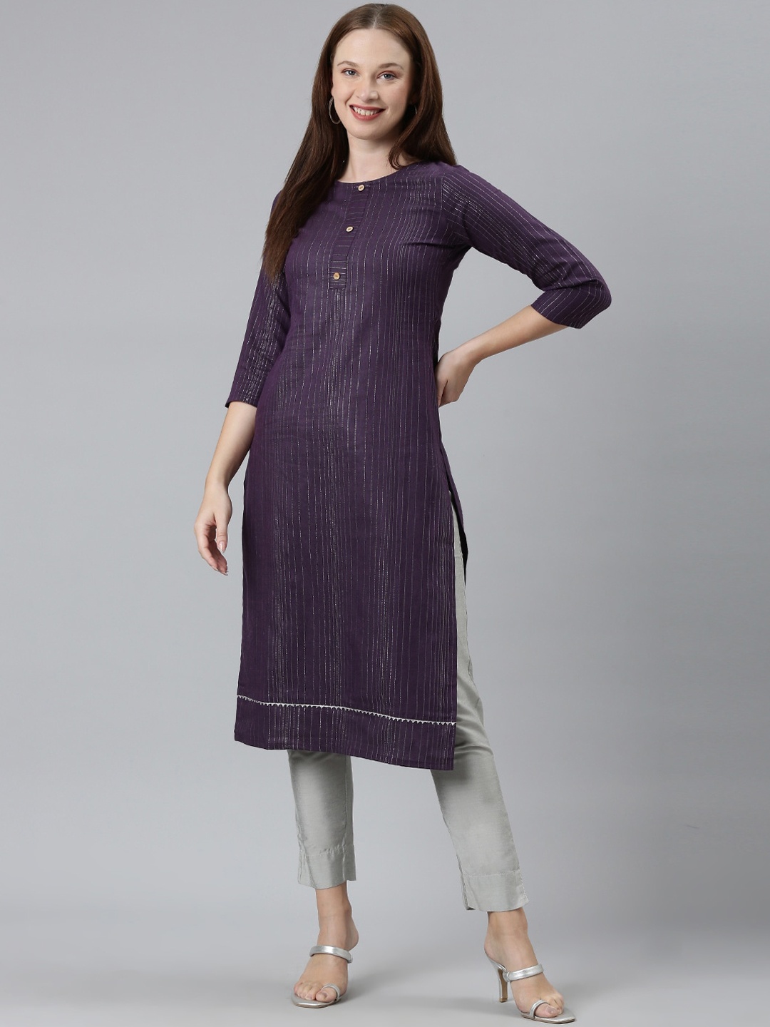 

HRITIKA Striped Round Neck Cotton Straight Kurta, Purple