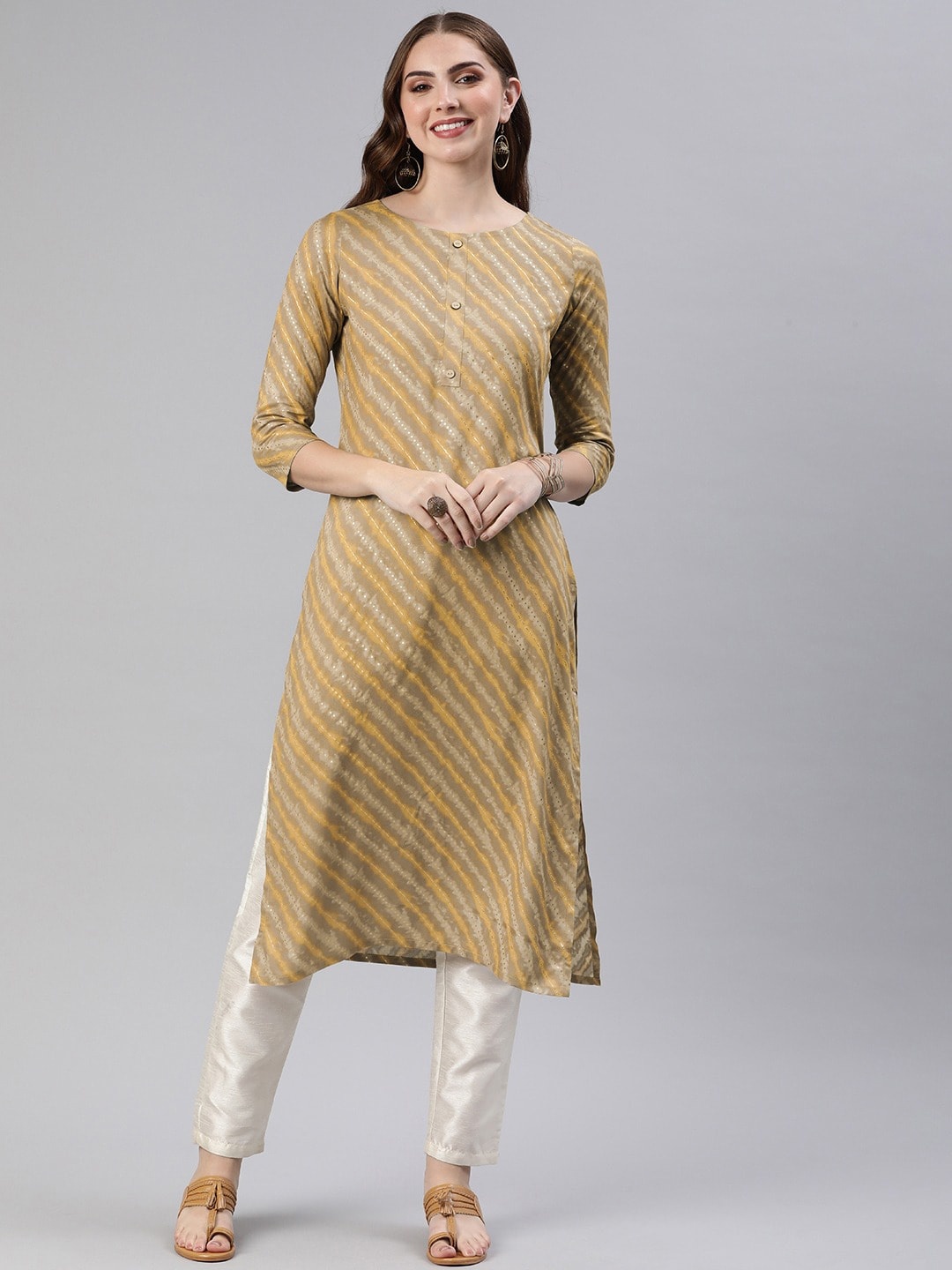 

HRITIKA Leheriya Printed Round Neck Straight Kurta, Brown