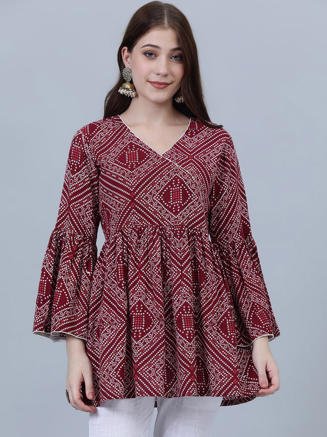 

SHOOLIN Bandhani Printed V-Neck Bell Sleeve Top & Trouser, Maroon