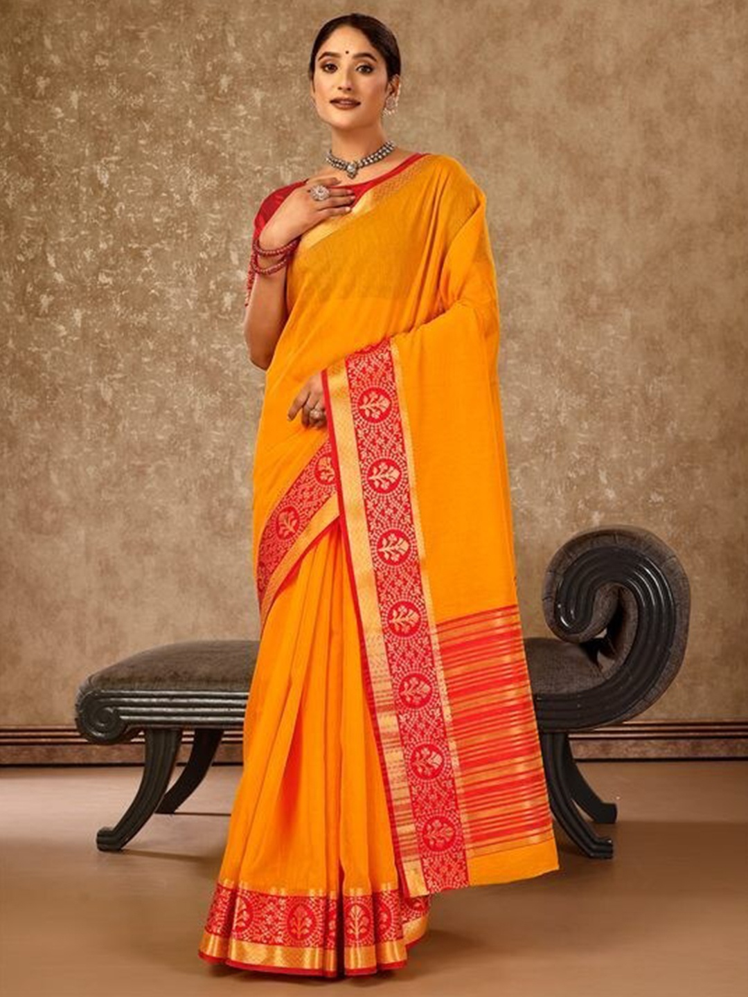 

Mitera Zari Silk Cotton Banarasi Saree, Mustard