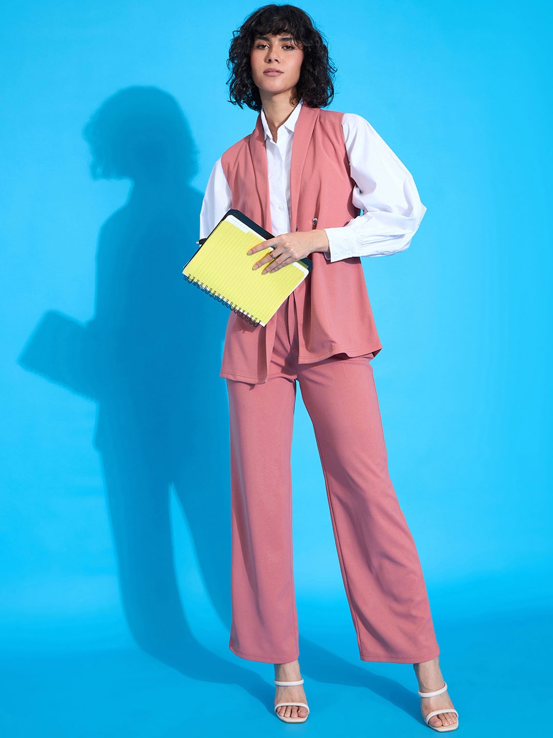 

SASSAFRAS worklyf V-Neck Double-Breast Blazer With Trouser, Pink