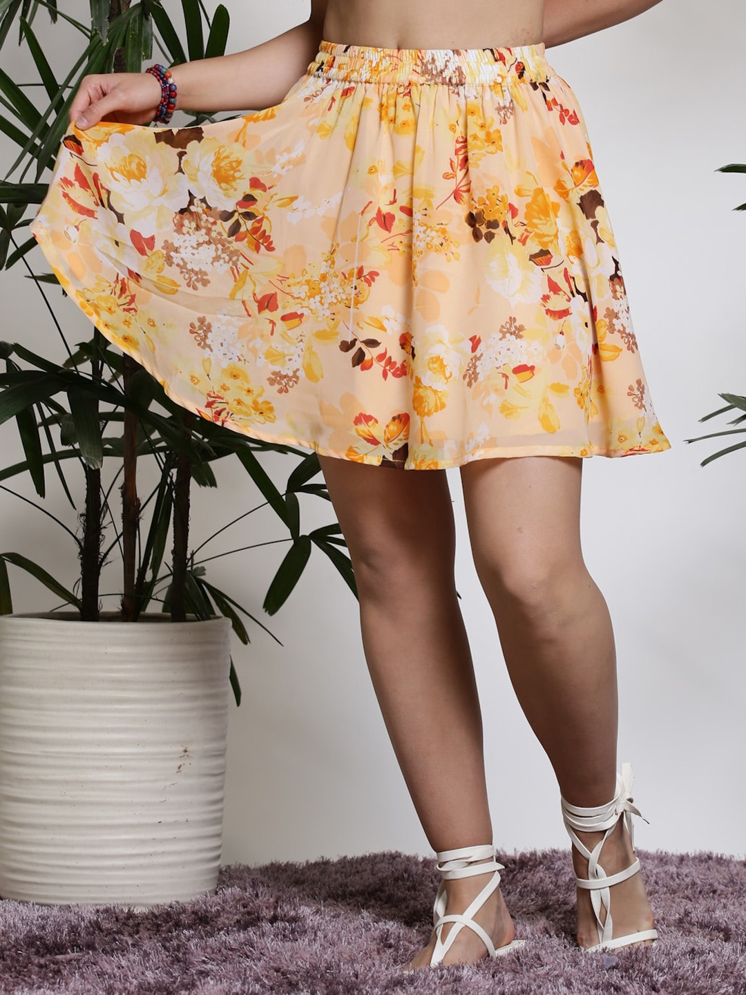 

Sera Floral Printed Flared Mini Skirts, Yellow