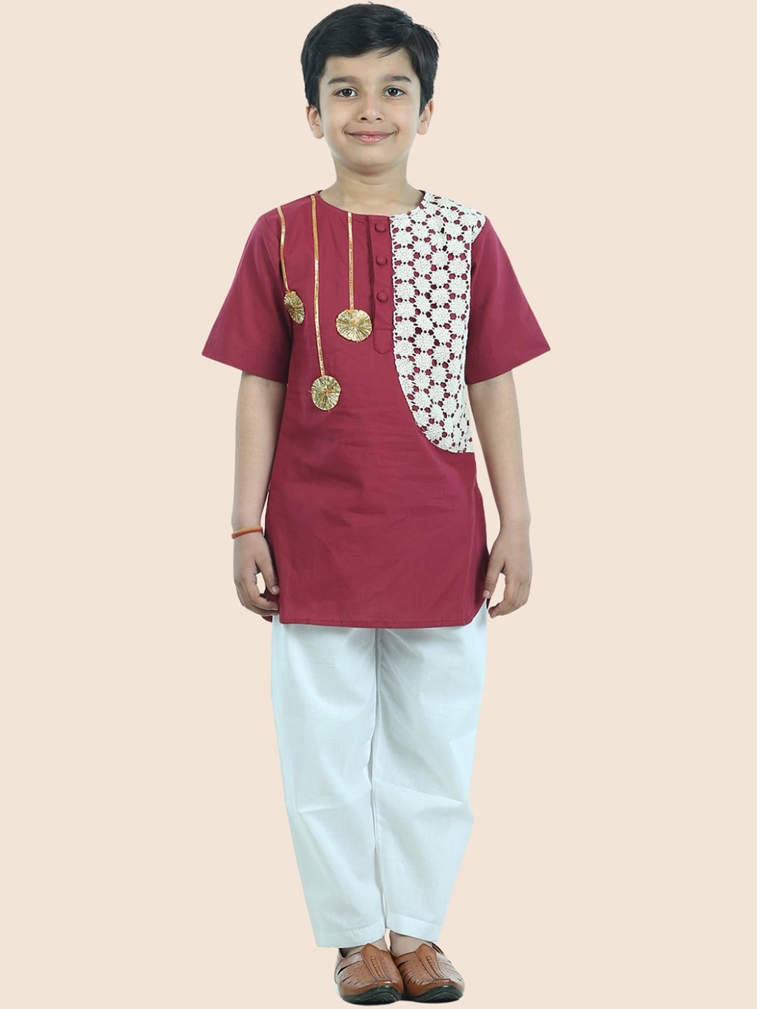 

JUNITOS Floral Printed Regular Pure Cotton Straight Kurta with Pyjamas, Maroon