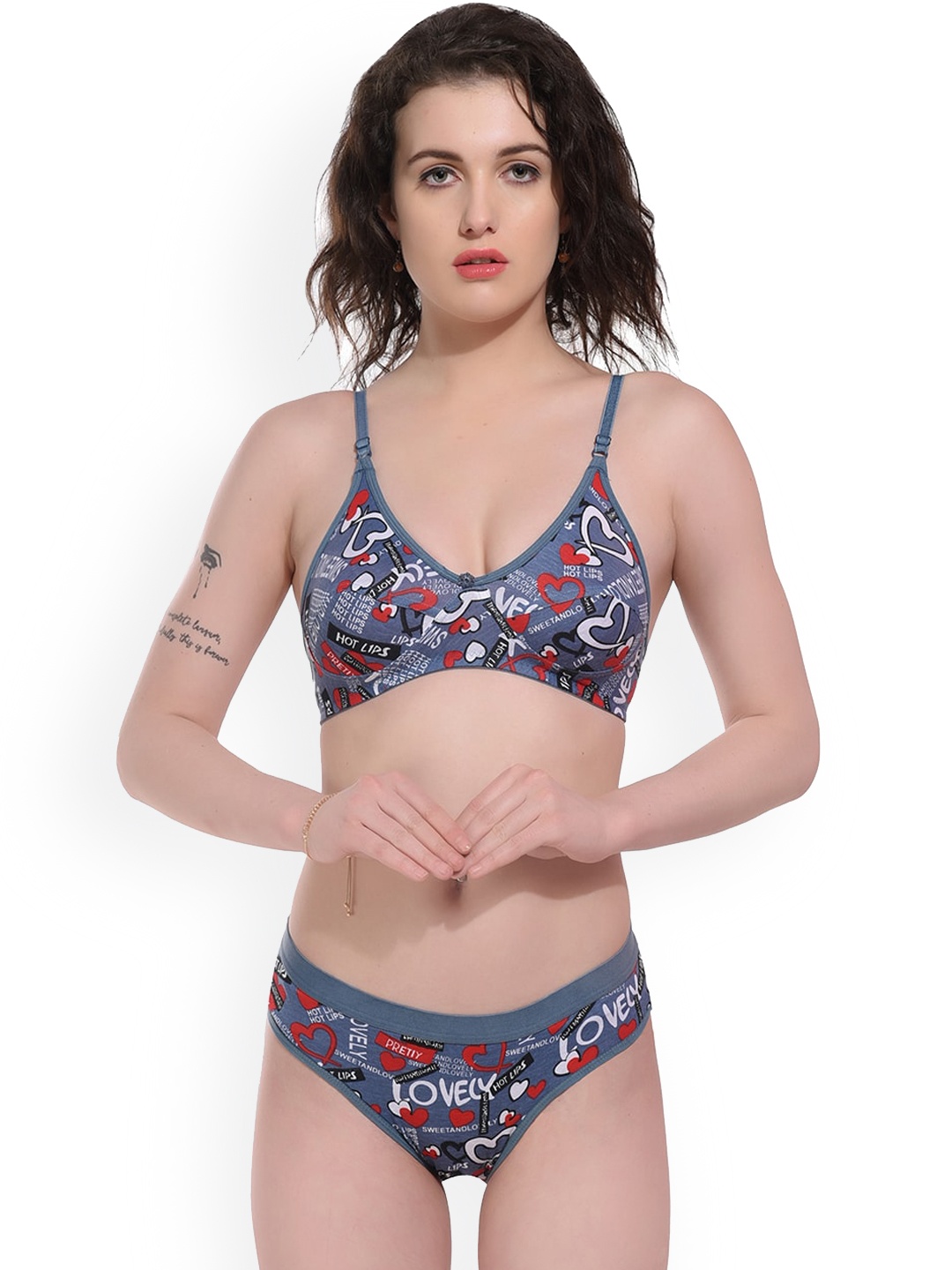 

FiveFlag Printed Non-Padded Lingerie Set, Grey