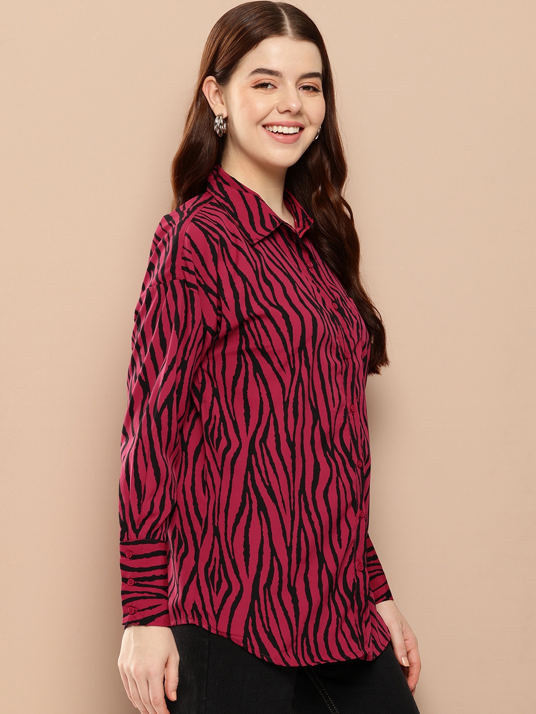 

encore by INVICTUS Opaque Printed Casual Shirt, Maroon