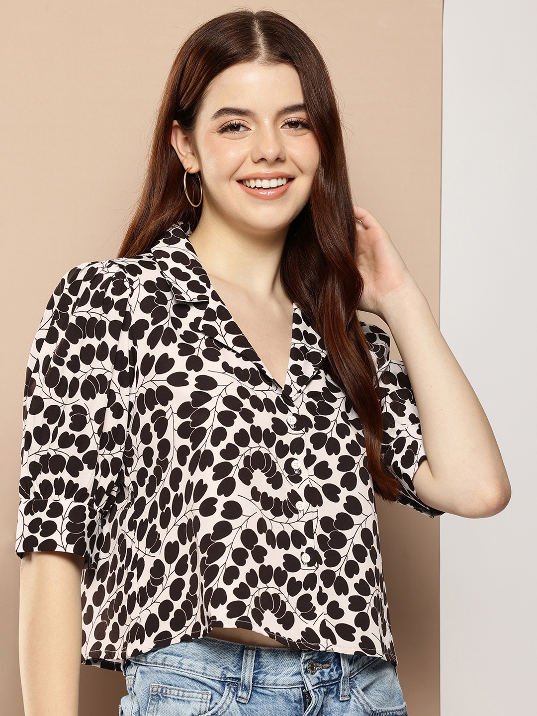 

encore by INVICTUS Floral Printed Boxy Fit Crop Casual Shirt, White