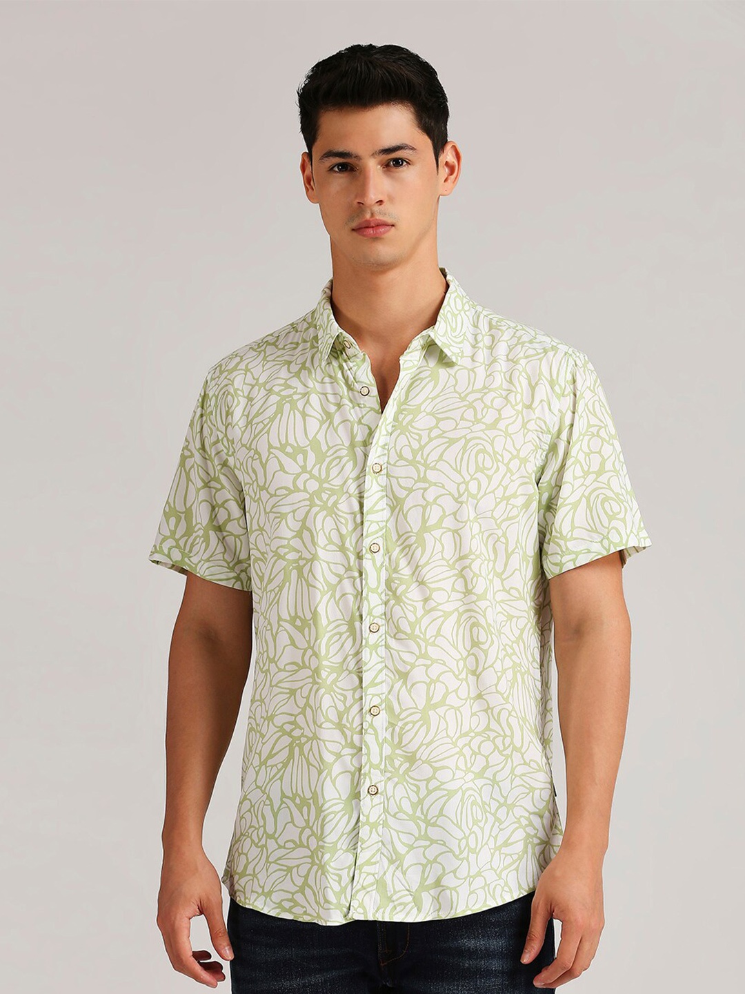 

Pepe Jeans Floral Printed Spread Collar Casual Shirt, Green