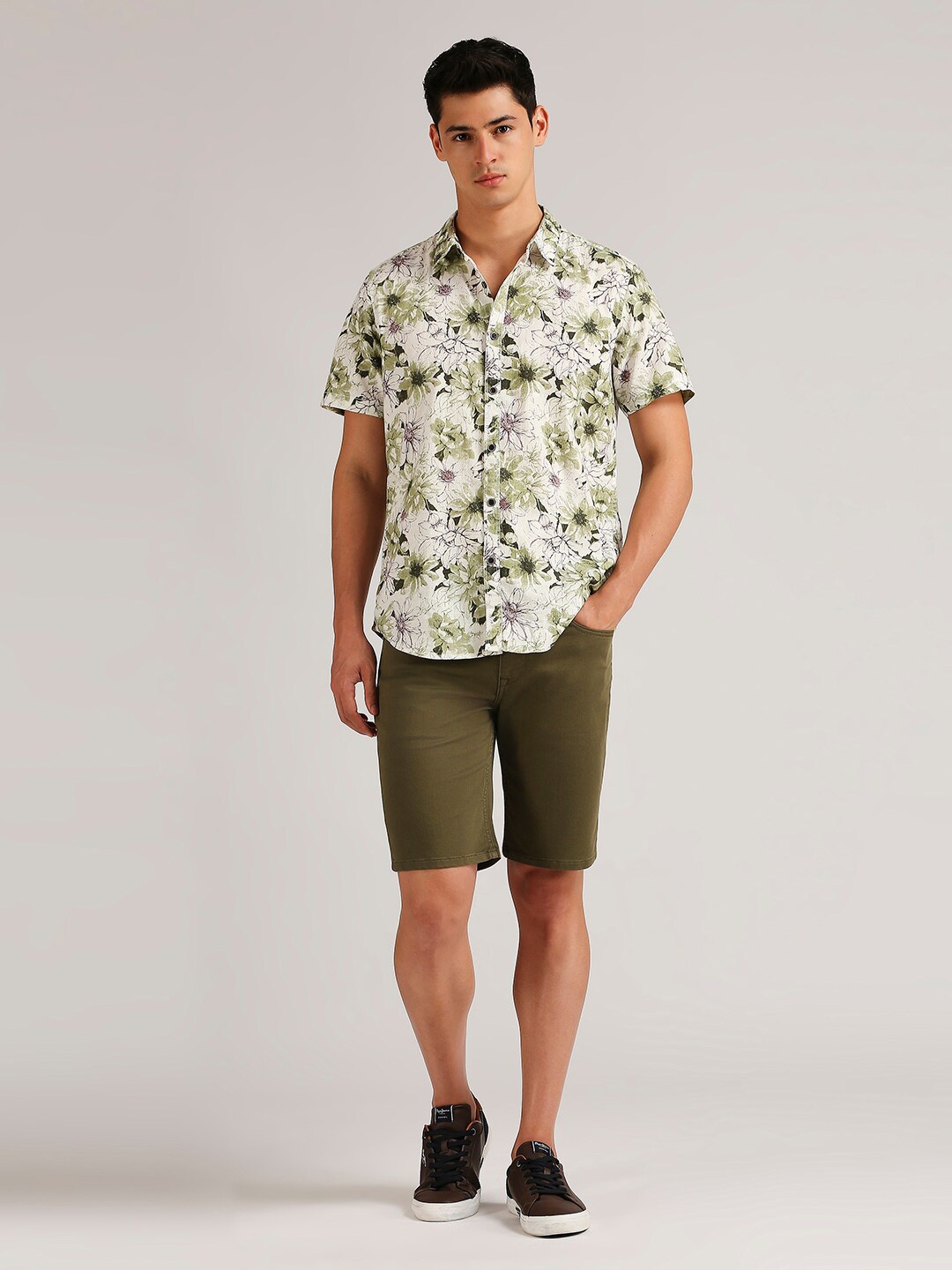 

Pepe Jeans Floral Printed Spread Collar Cotton Casual Shirt, Green