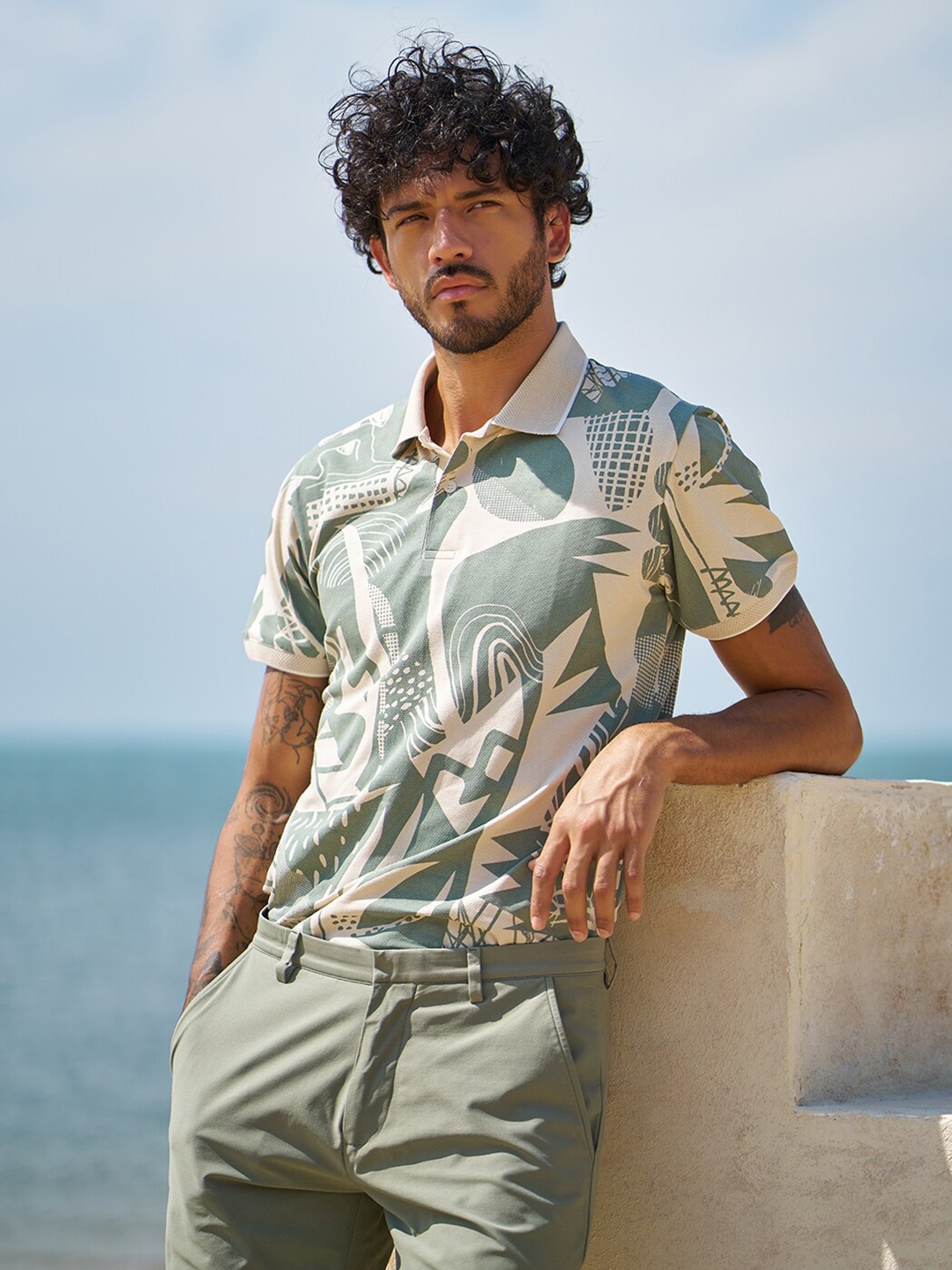 

Mufti Abstract Printed Polo Collar Slim Fit T-shirt, Beige