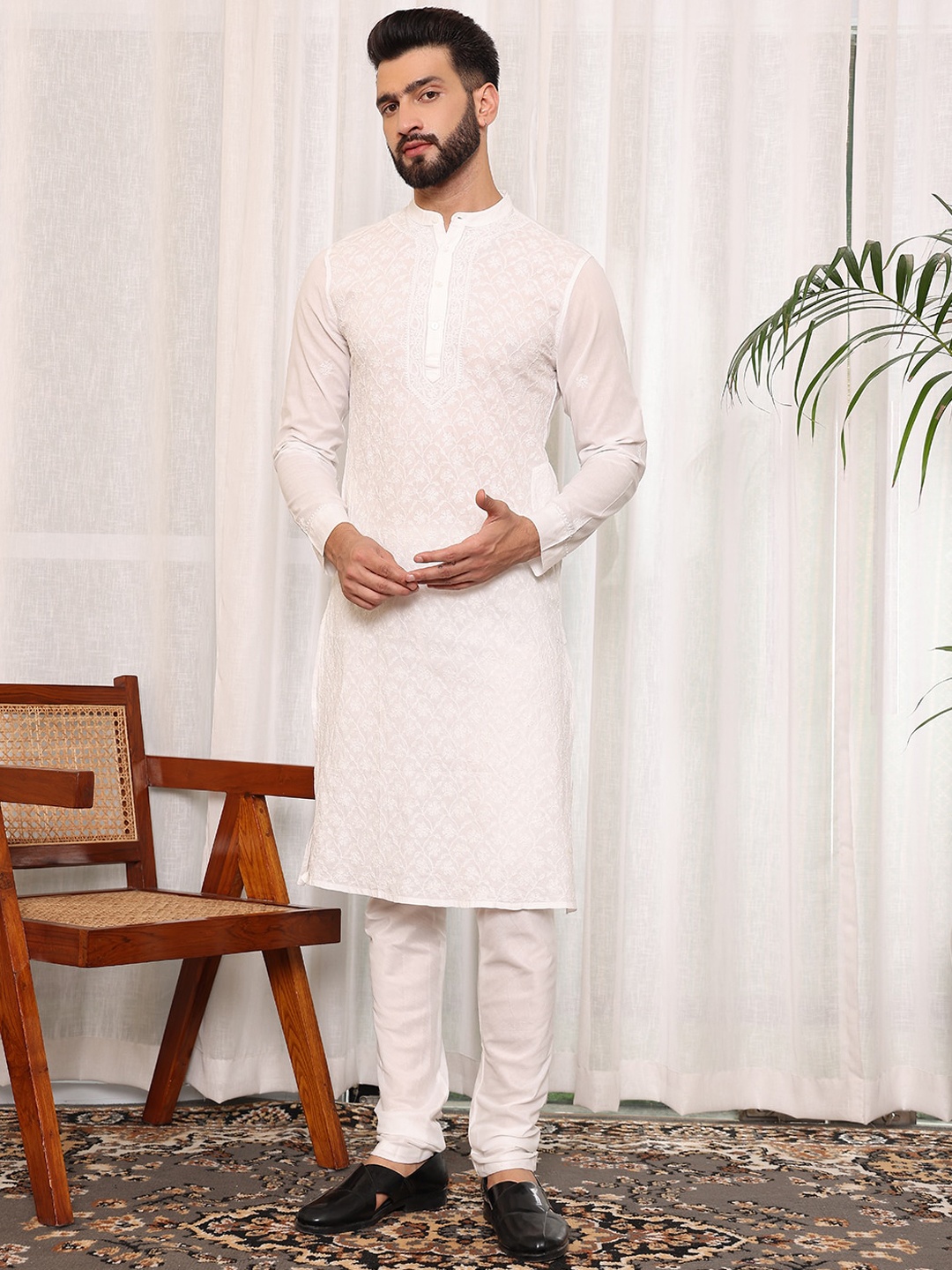 

House of Pataudi Mandarin Collar Chikankari Pure Cotton Kurta With Churidar Sets, Off white