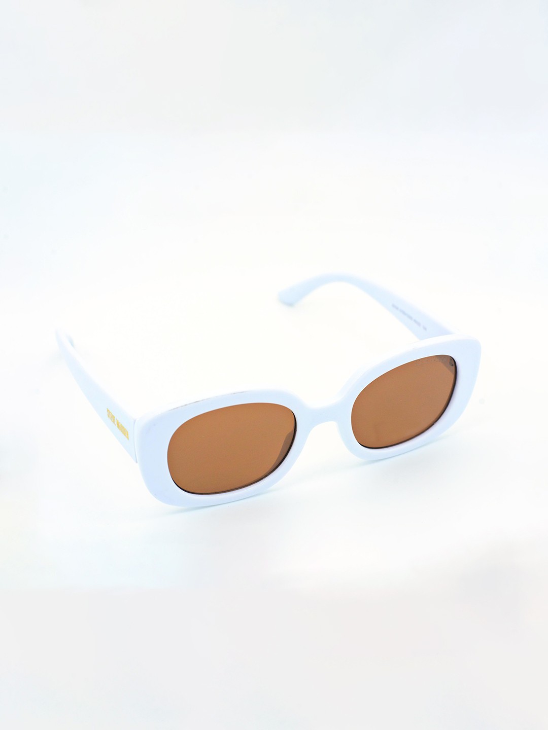 

Steve Madden Outlook Women Round Sunglasses with UV Protected Lens 16426945108, Yellow